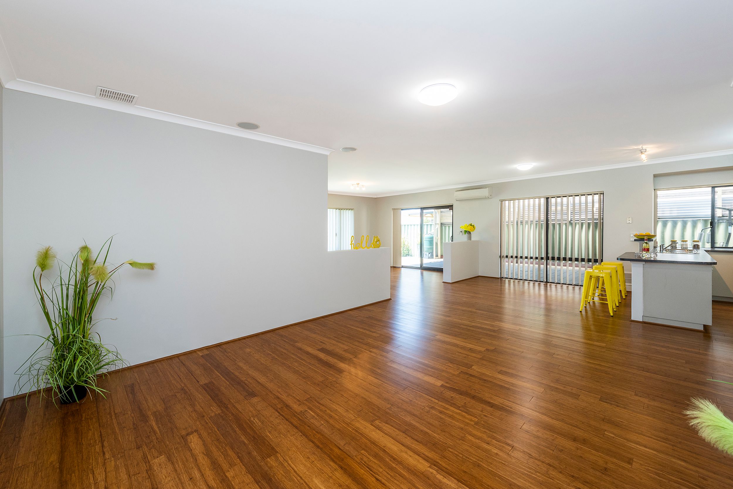 28 Whyalla Circle, Port Kennedy, WA 6172