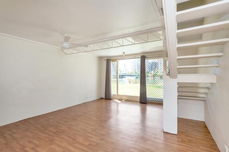 5-29 Tarcoola Crescent, Chevron Island, QLD 4217