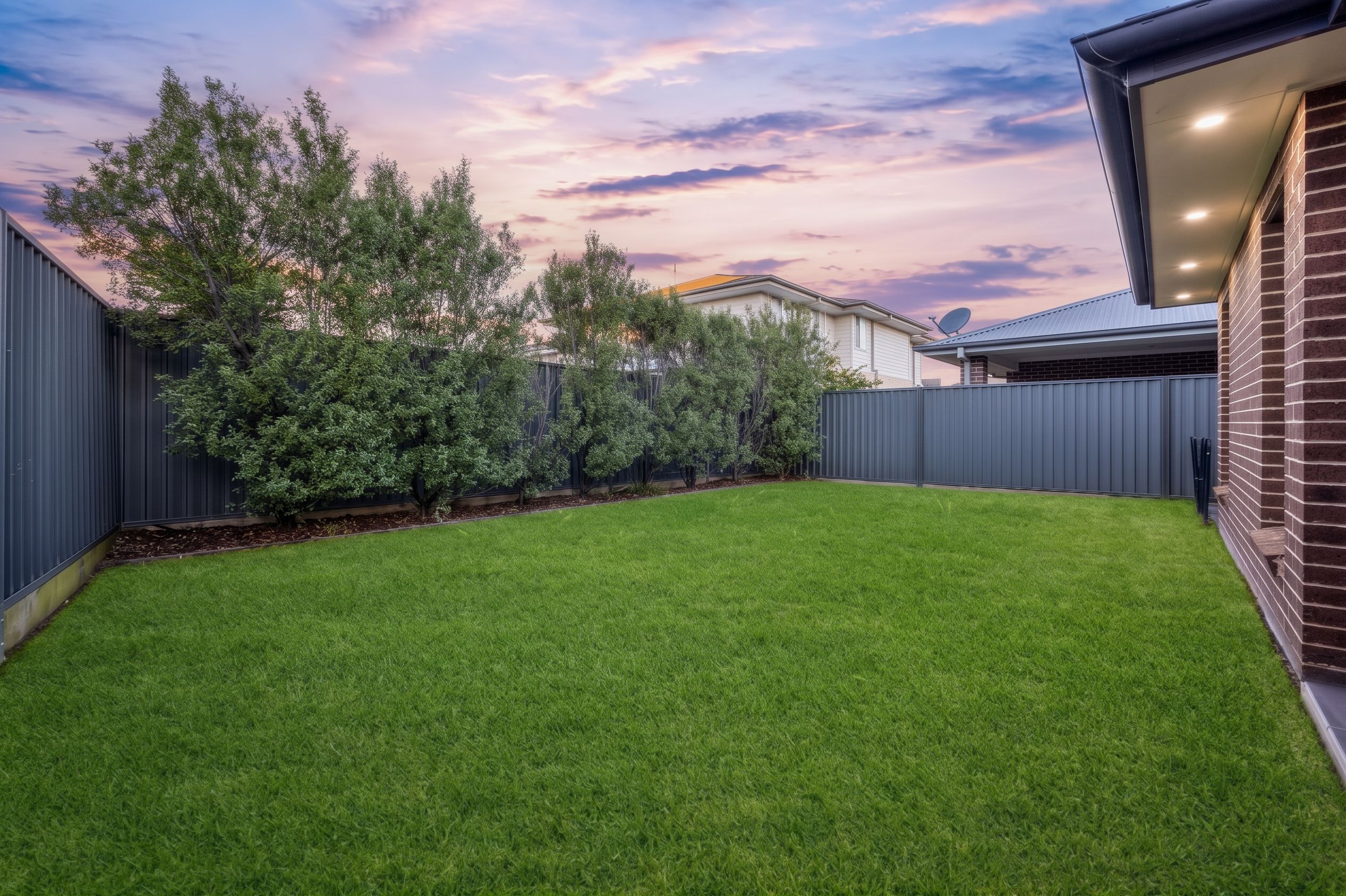 Immaculately Designed, Spacious Family Home on a Generous 416 sqm Block Of Land! — photo 9 of 17