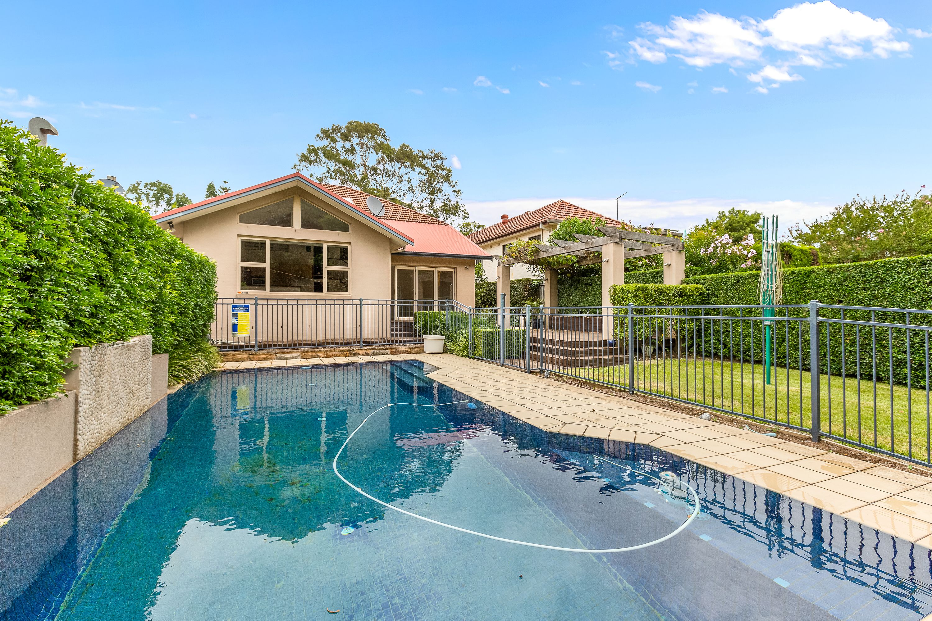 19 Makinson Street — photo 8 of 11
