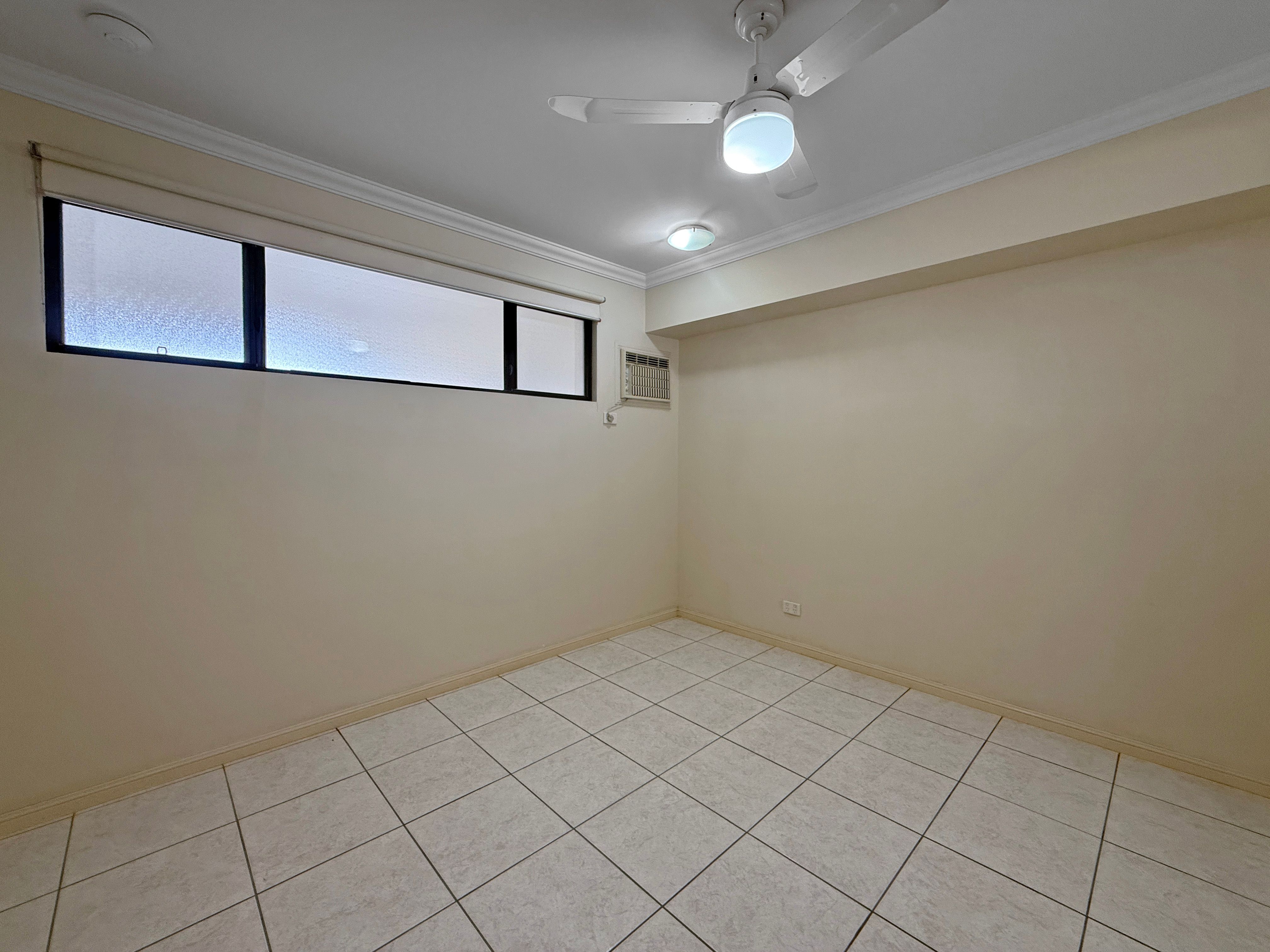 14/310-316 Lake Street — photo 4 of 15
