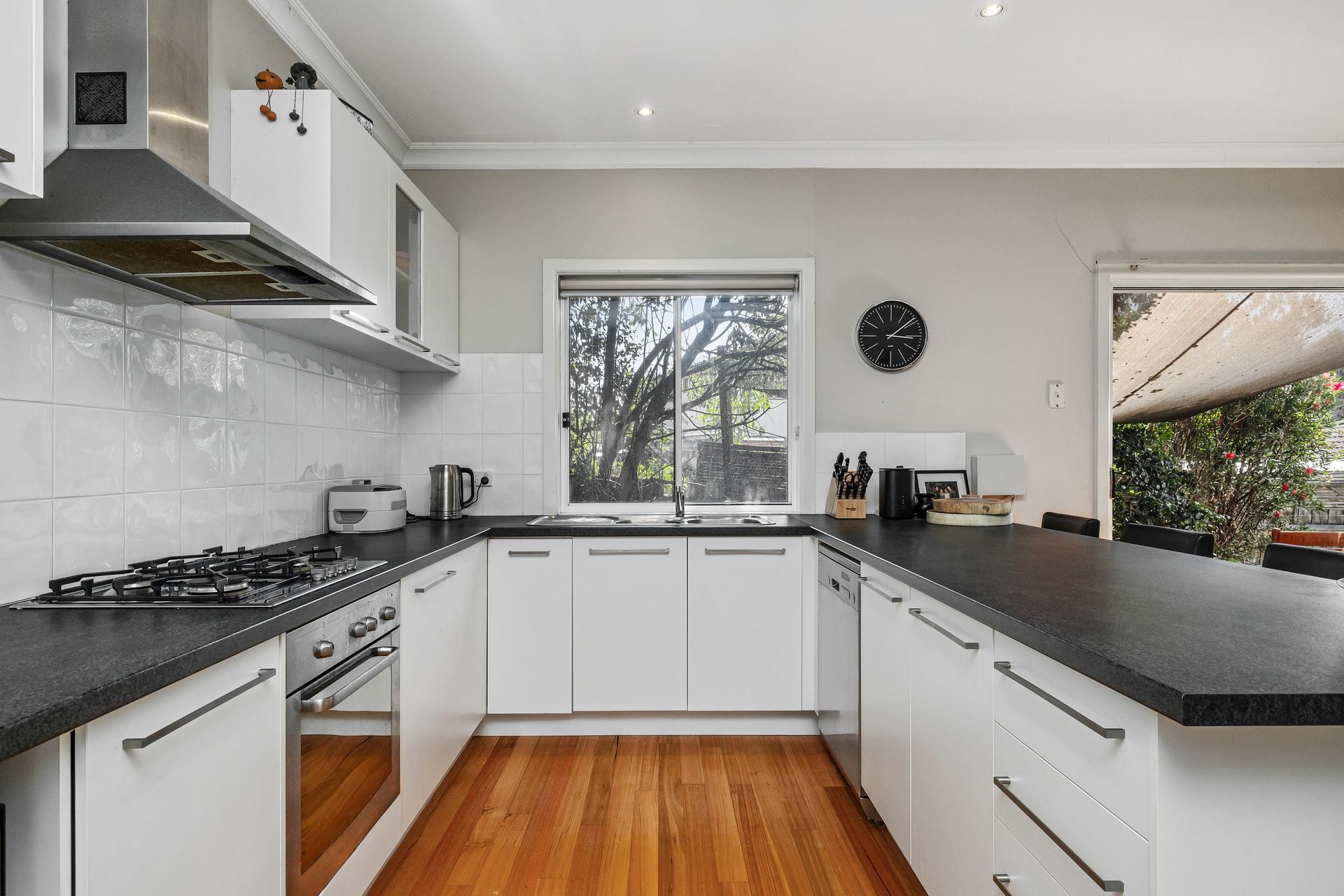 8A Peter Street, Croydon South, VIC 3136