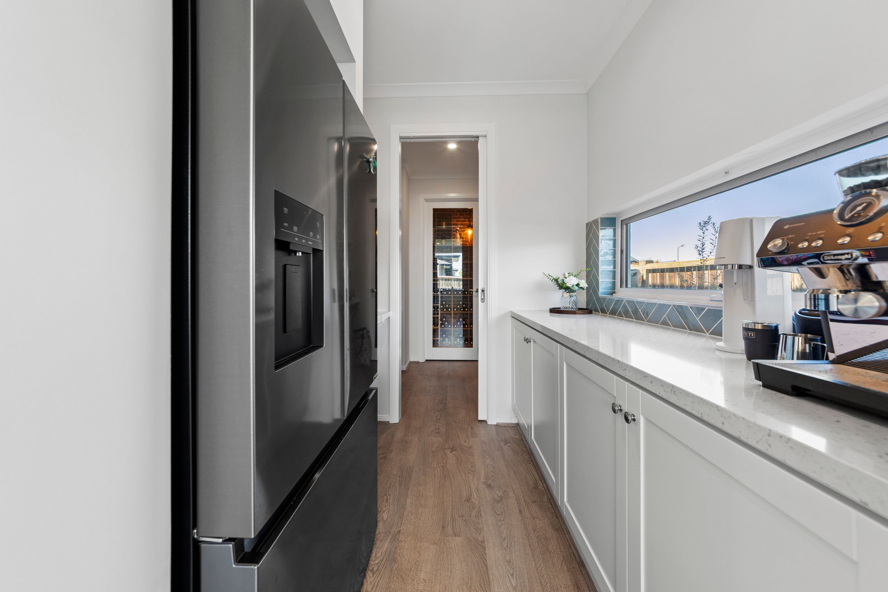 8 Bradley Street — photo 4 of 30