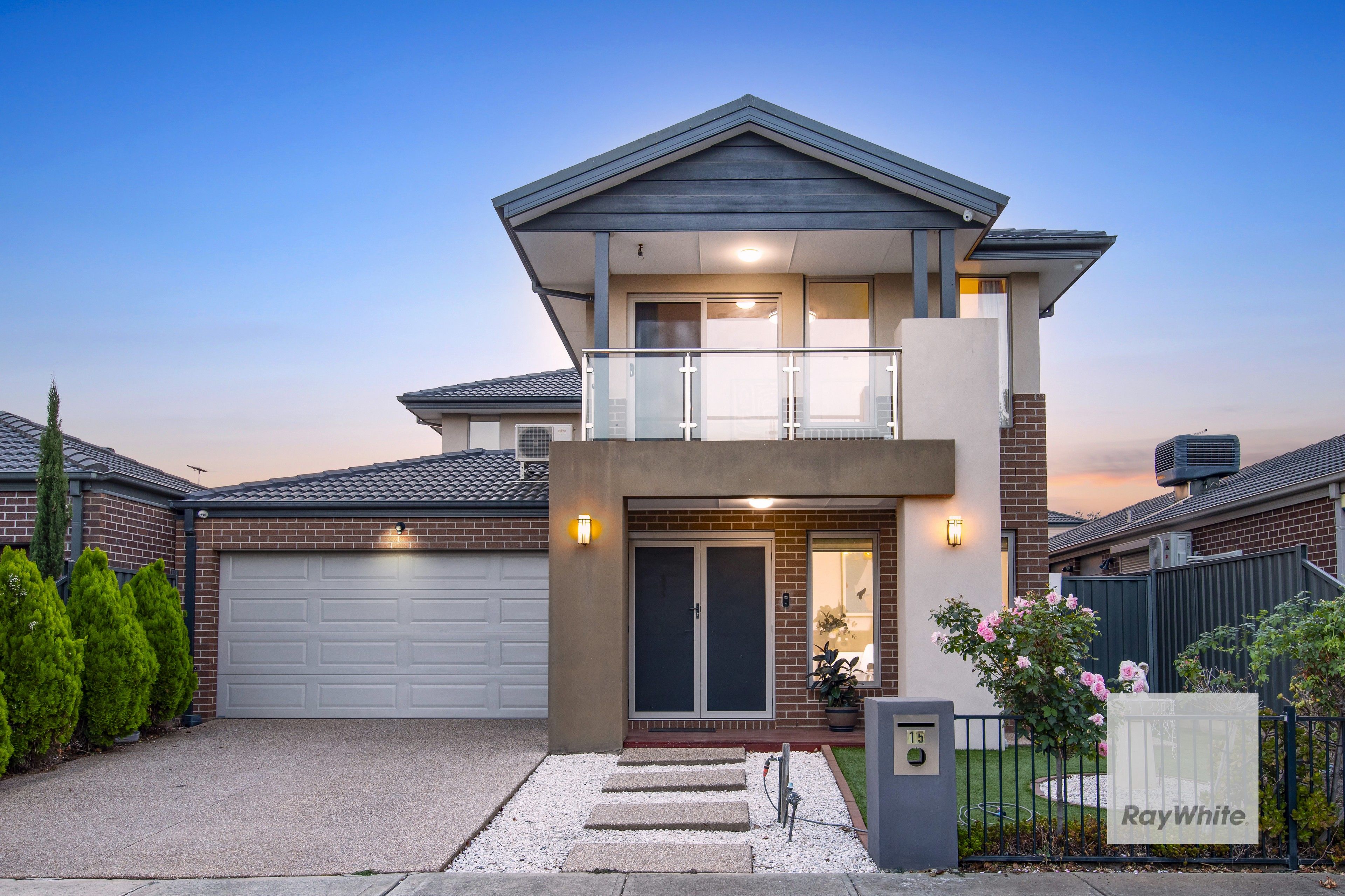 15 Quadrant Drive, FRASER RISE VIC 3336