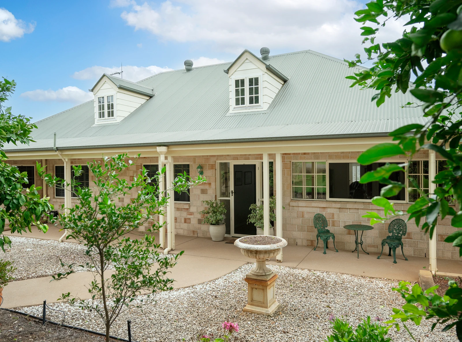 6 Nargoon Street, Meringandan West, QLD 4352