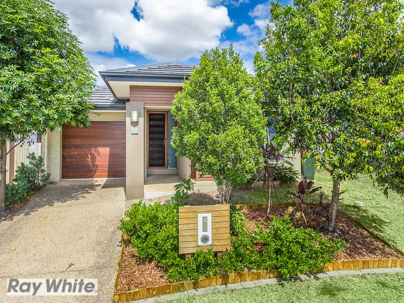 27 Lytham Circuit, North Lakes, QLD 4509