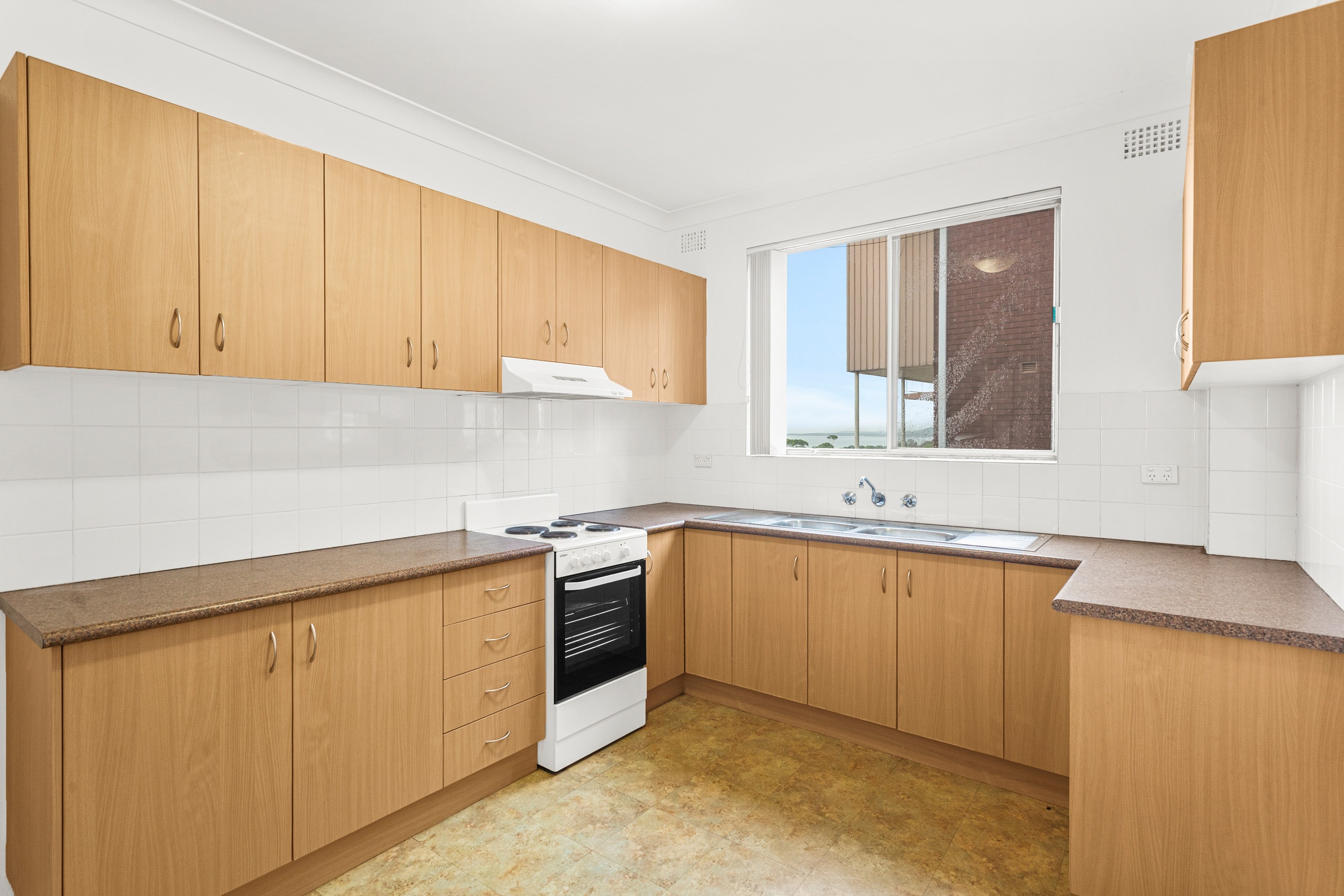 2/29 Vermont Road, Warrawong, NSW 2502