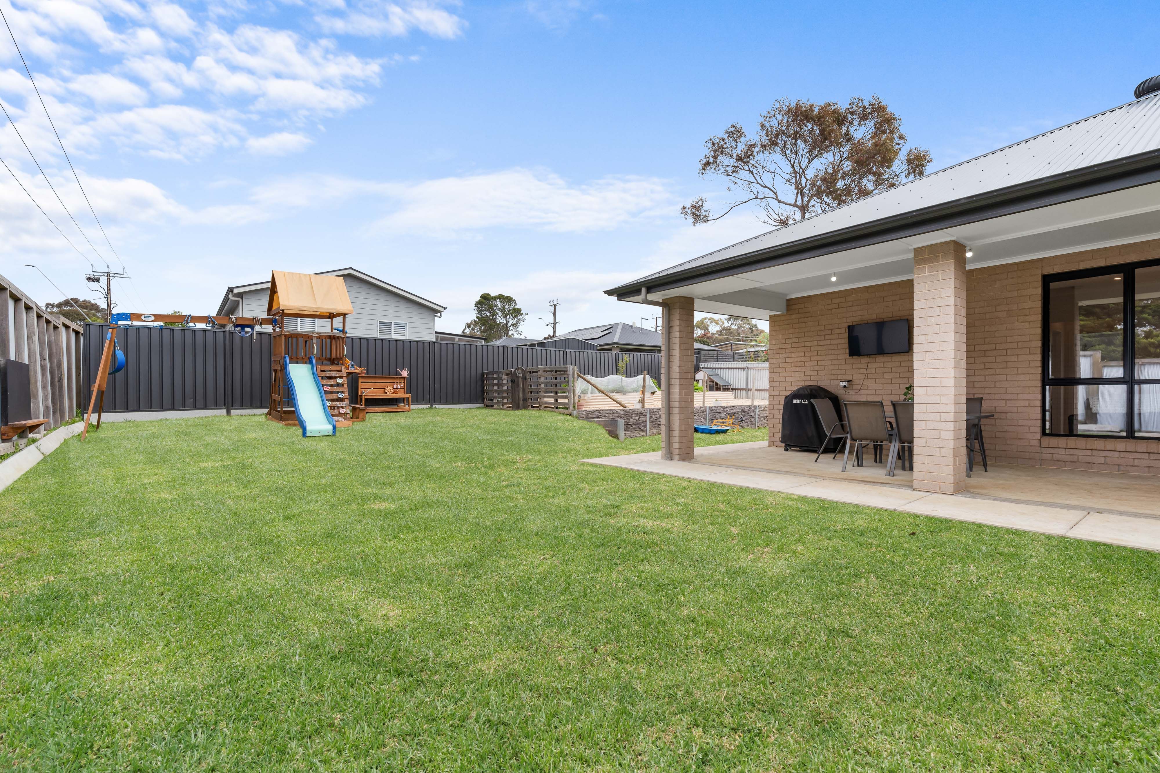 10 Inverbrackie Close — photo 20 of 20