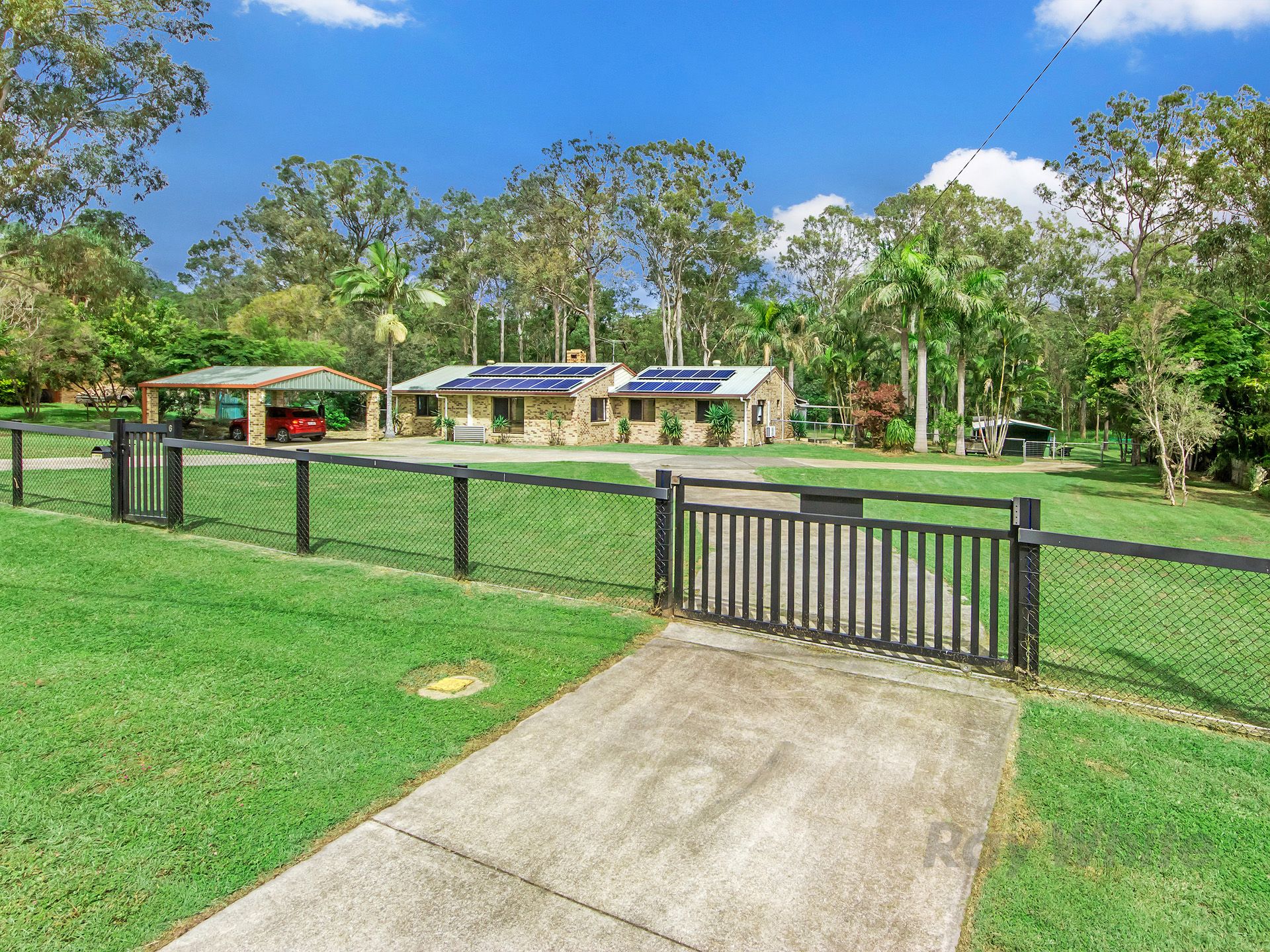 6 Kefferan Place, Ormeau QLD 4208