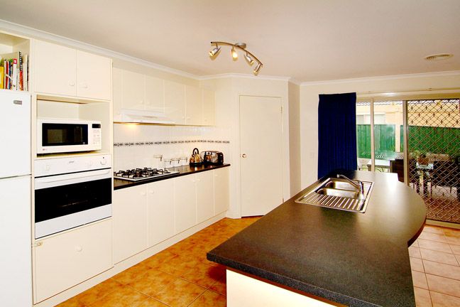 36 Highview Drive, South Morang, VIC 3752