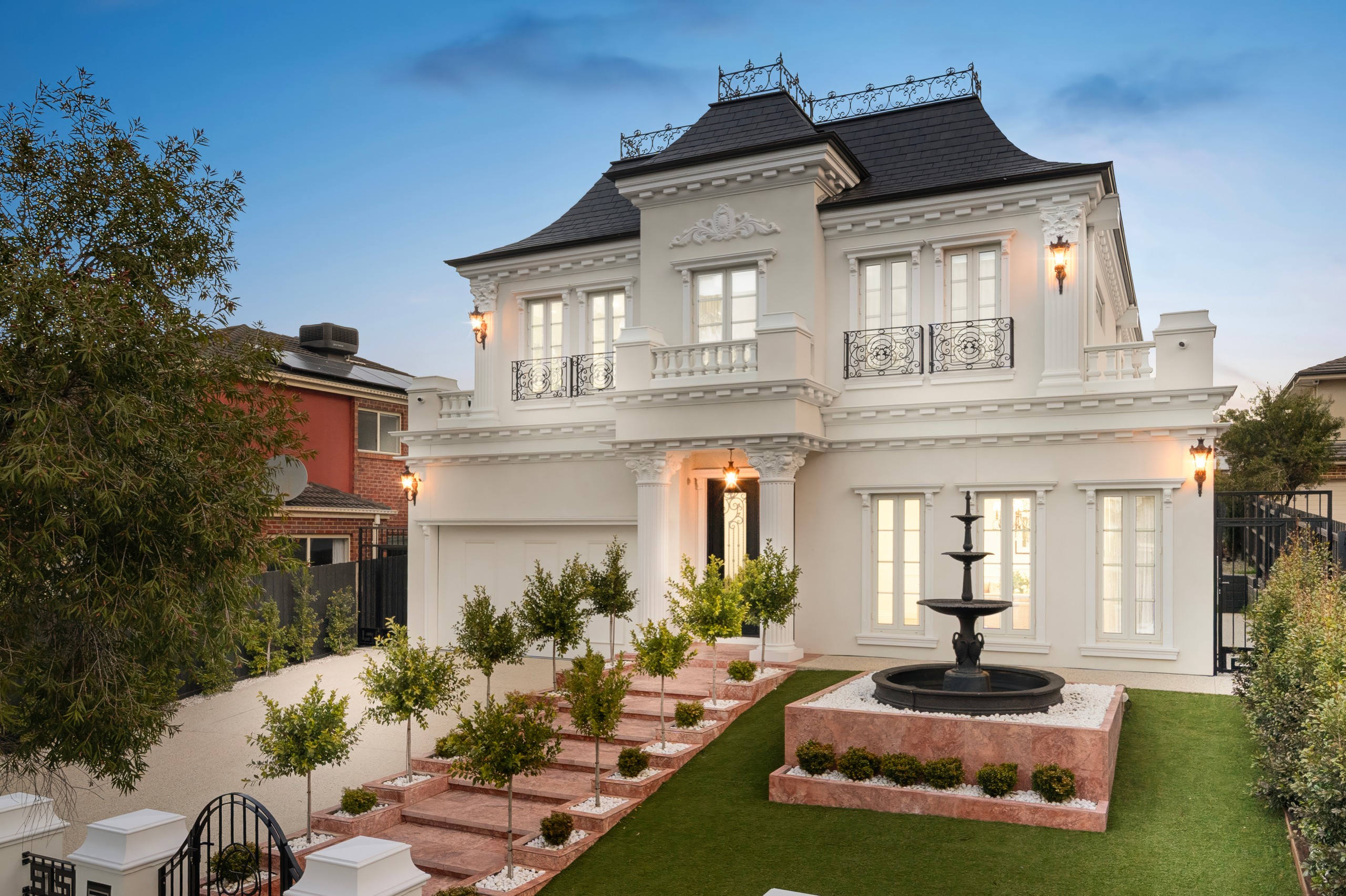 16 Garrisson Drive, Glen Waverley, VIC 3150