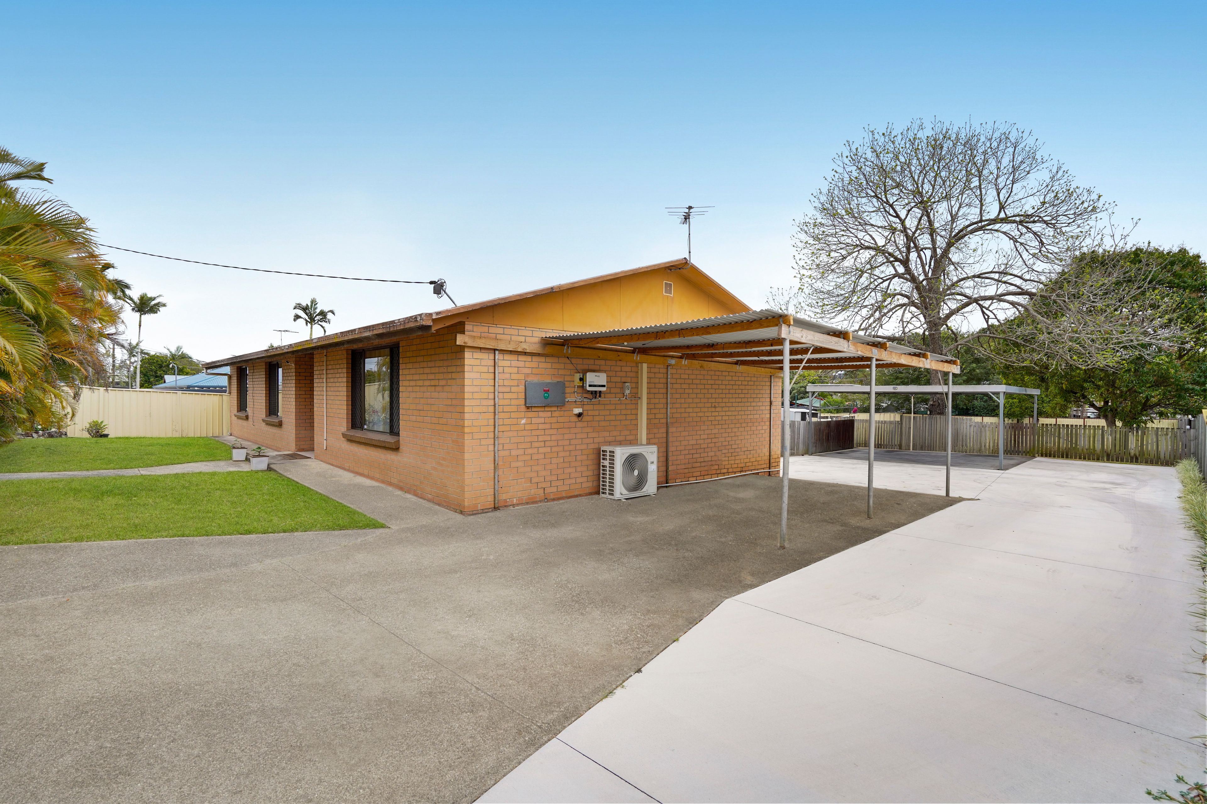 8 Ariel Avenue, Kingston, QLD 4114
