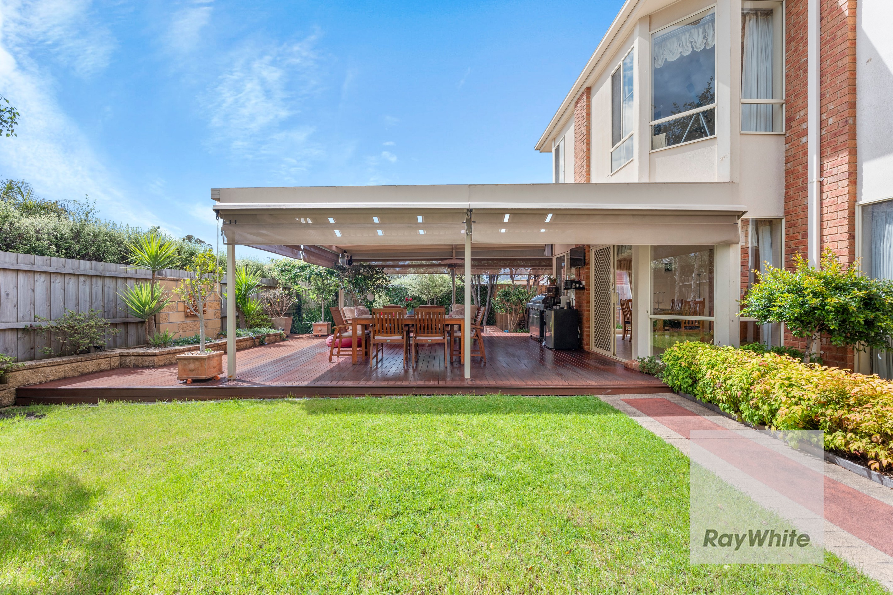 19 Templeton Drive, Mill Park, VIC 3082