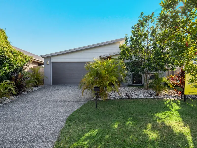 5 Maurie Pears Crescent, Pimpama QLD 4209