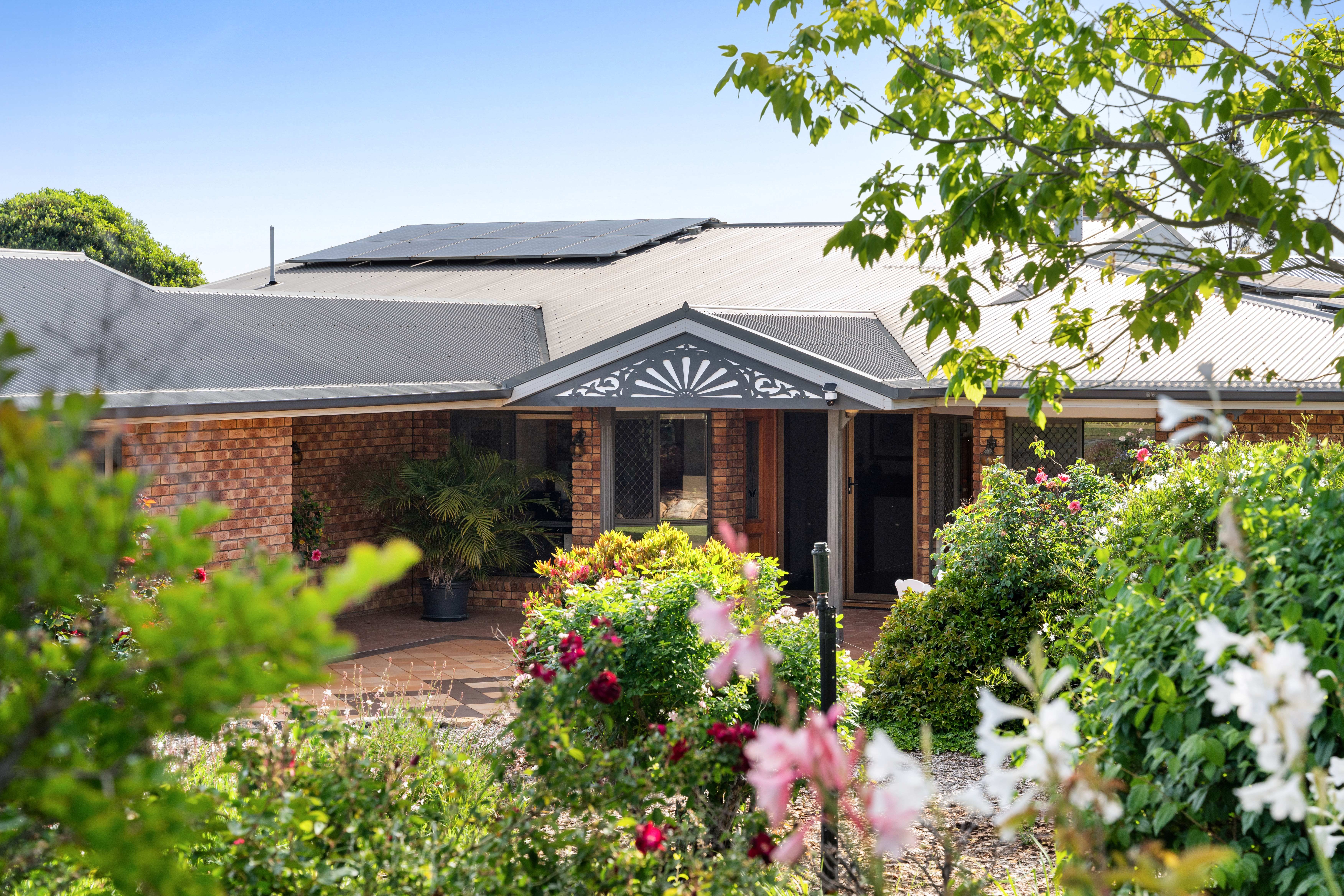 71 Frank Road, Cambooya, QLD 4358