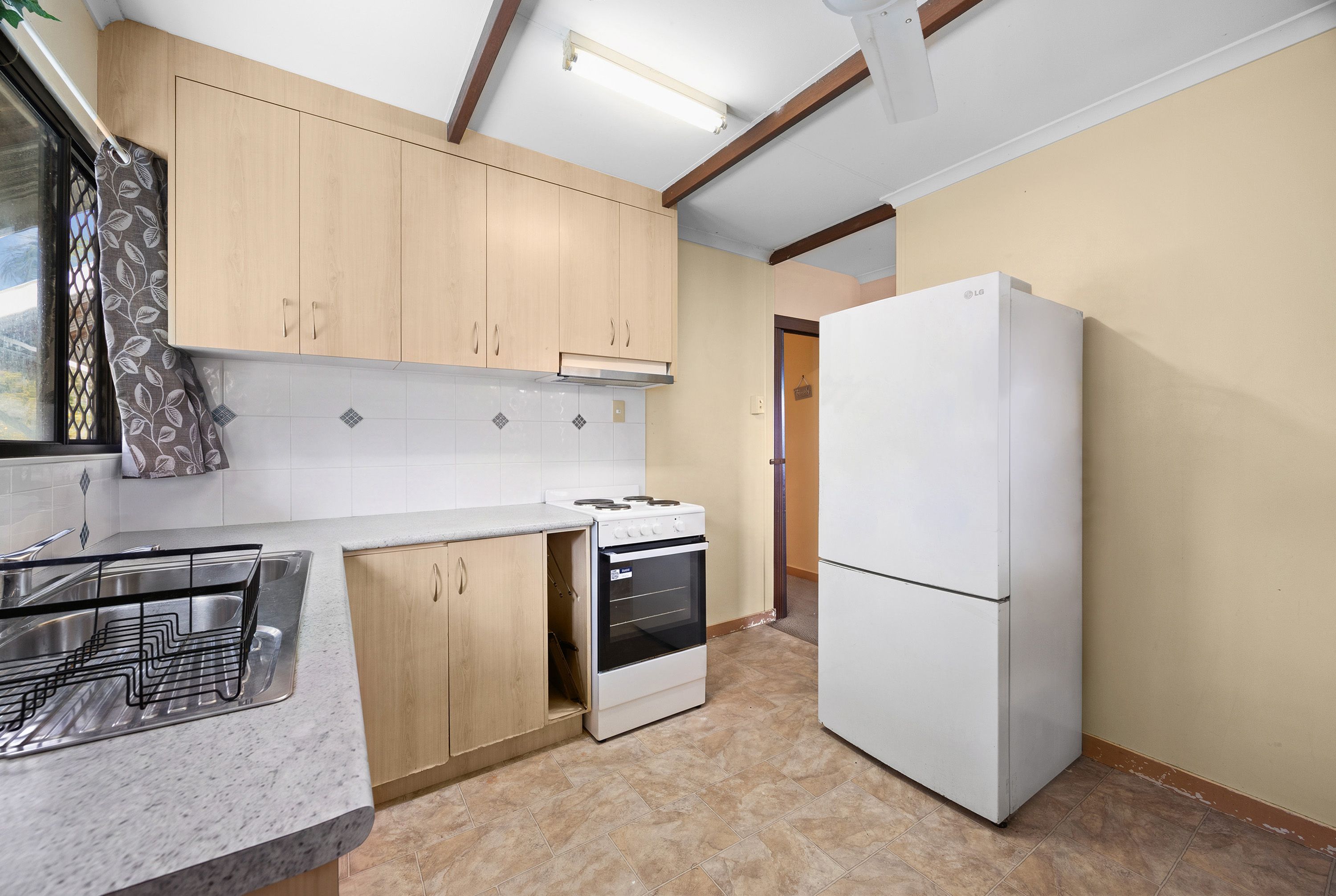 34 Penda Avenue — photo 3 of 18