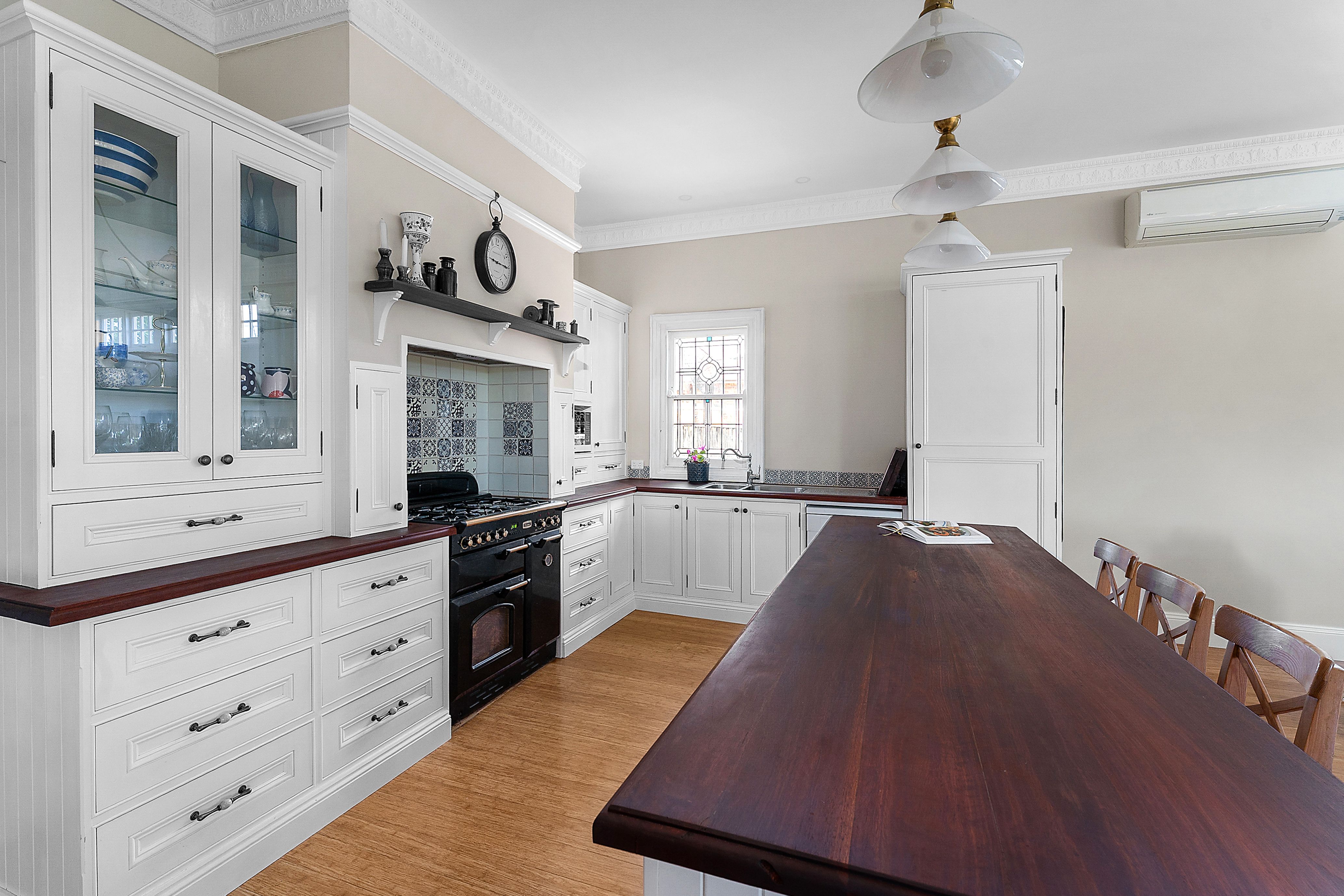 48 Rosamond Street — photo 4 of 16