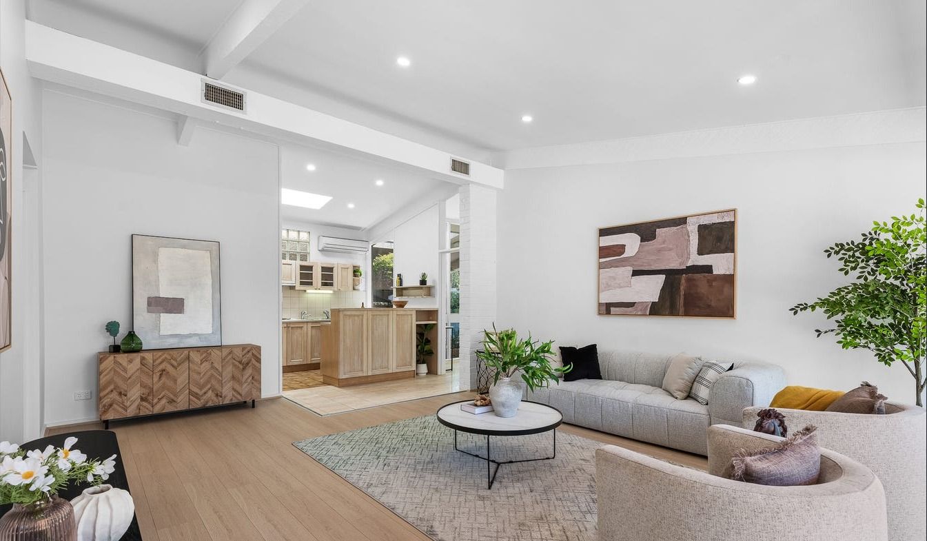 50 Highwood Drive, Wheelers Hill, VIC 3150