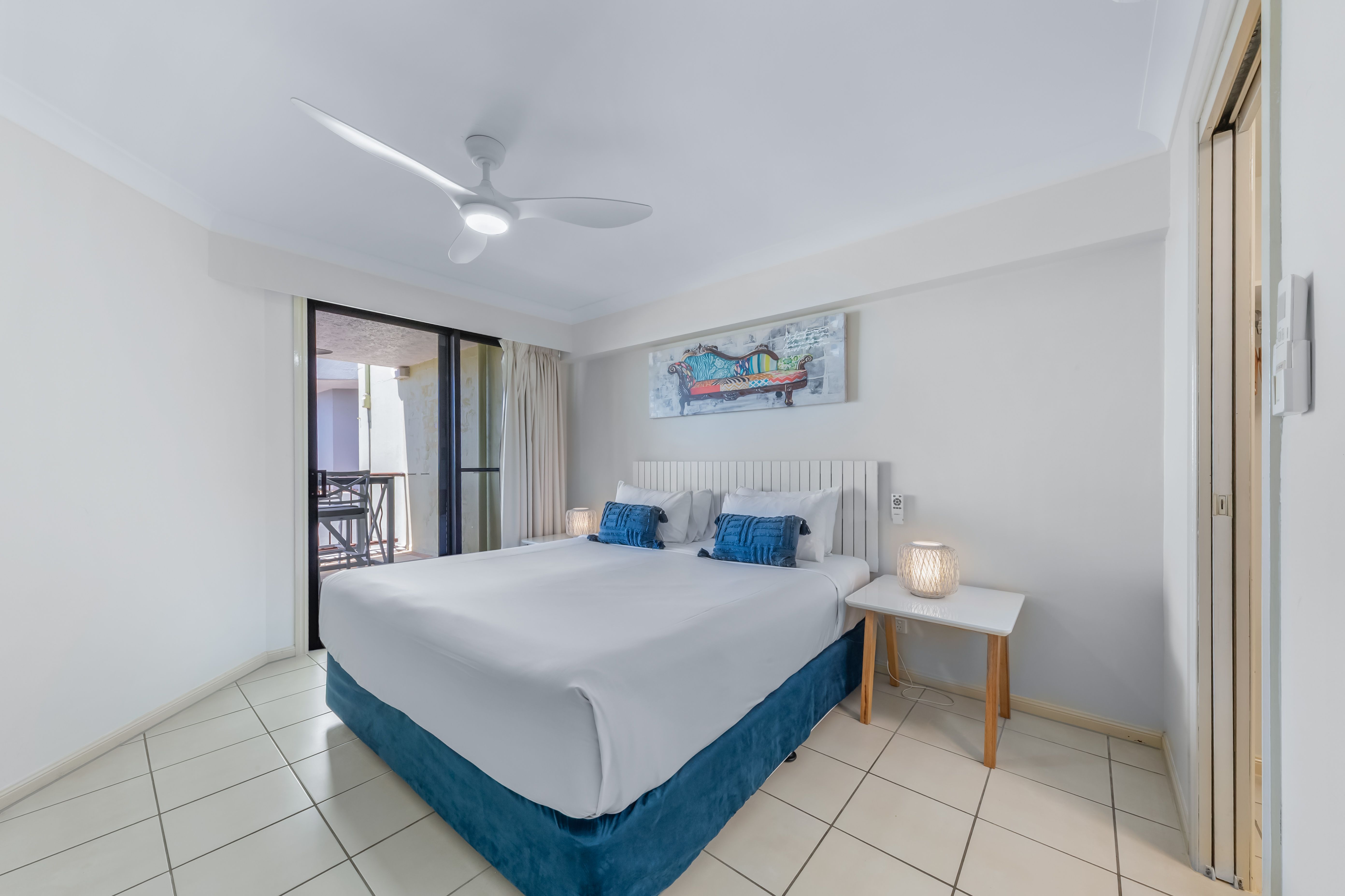 23/4 Golden Orchid Drive — photo 10 of 26