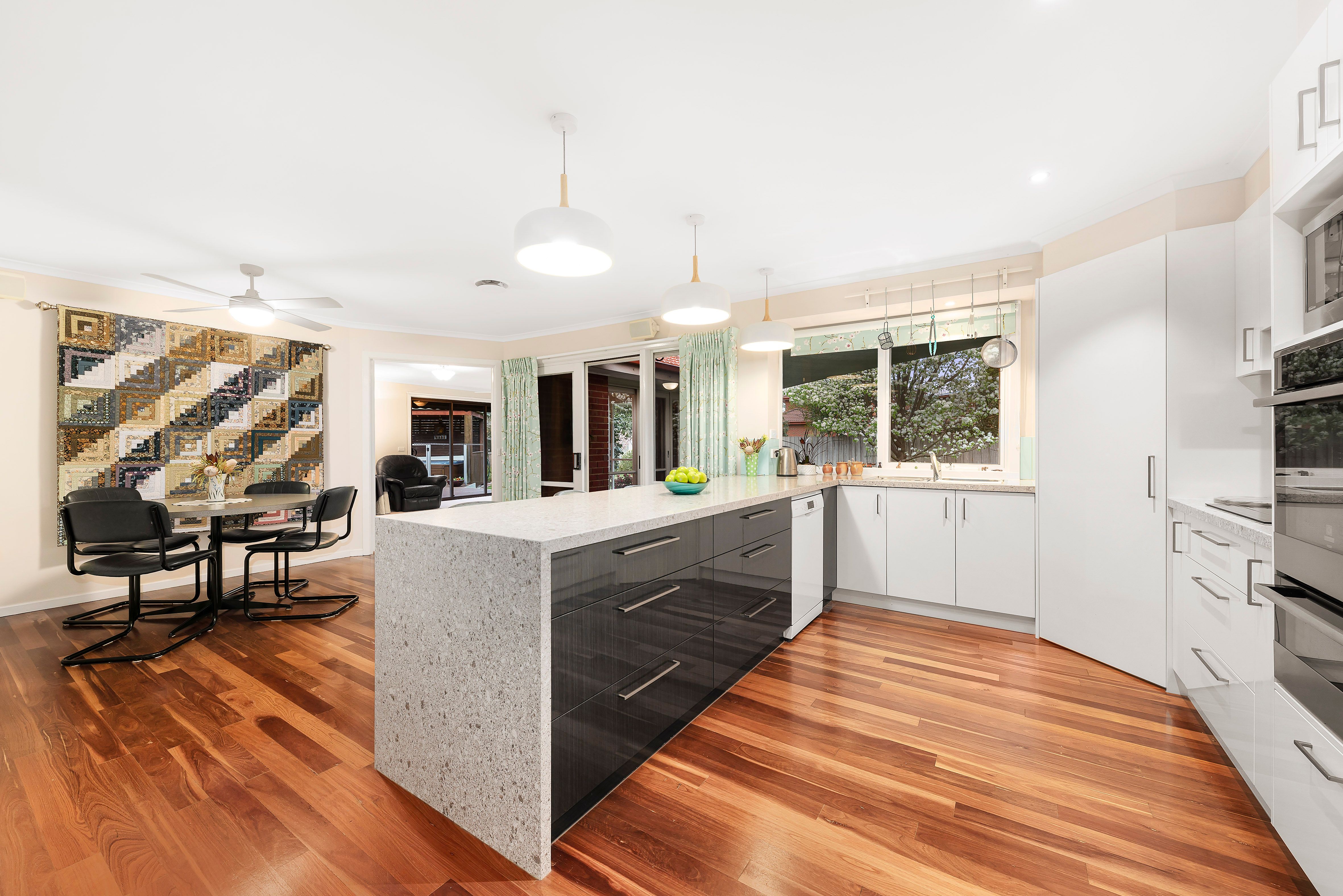 5 Caitlyn Court, Wantirna South, VIC 3152
