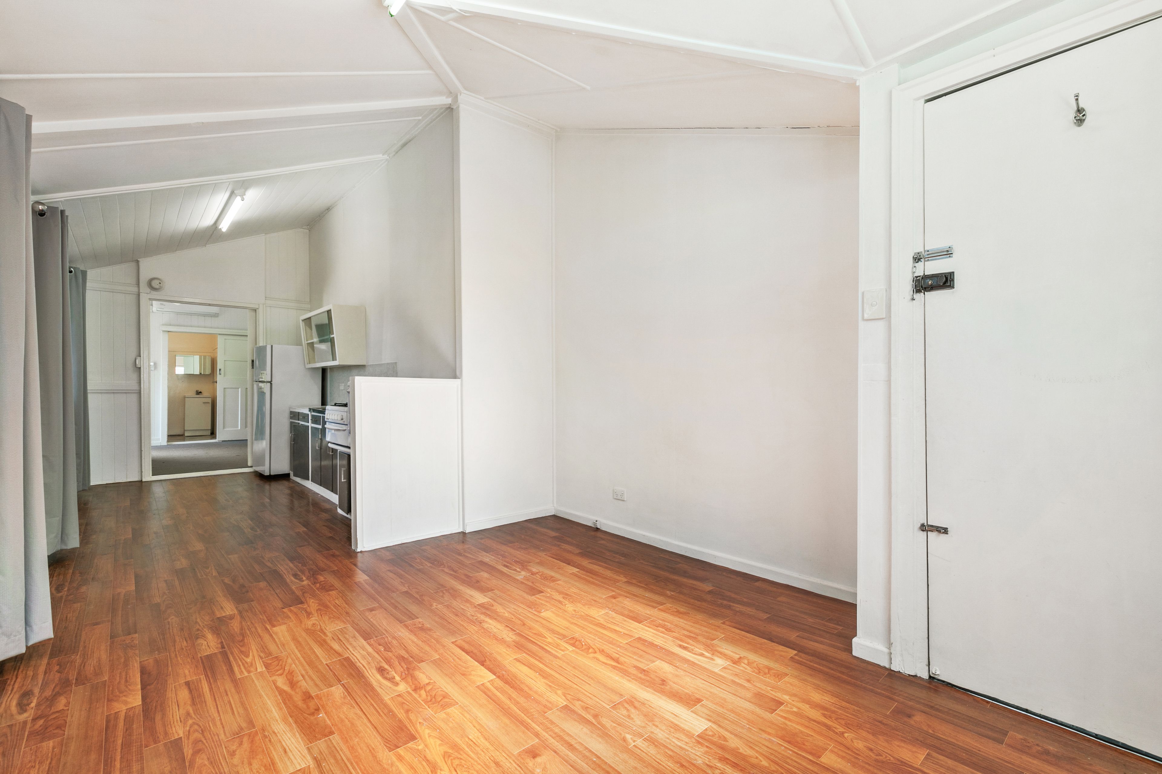 2/74 Westacott Street, Nundah, QLD 4012