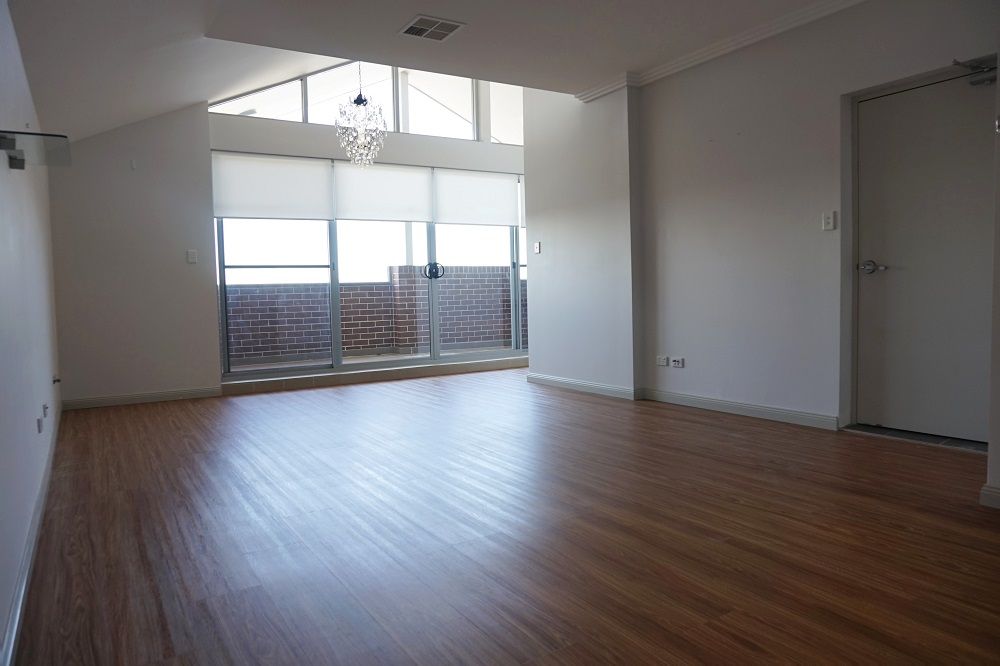 31/1 Parkside Crescent, Campbelltown, NSW 2560