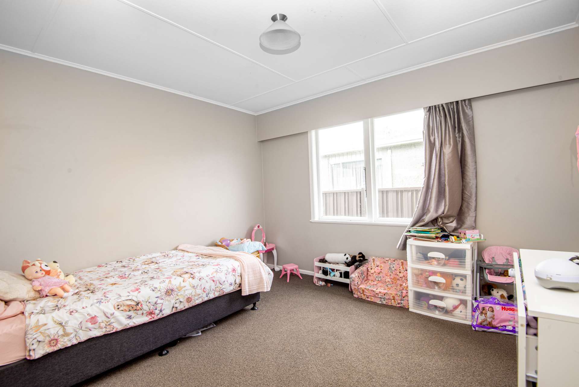 28 Wetherby Grove photo 11