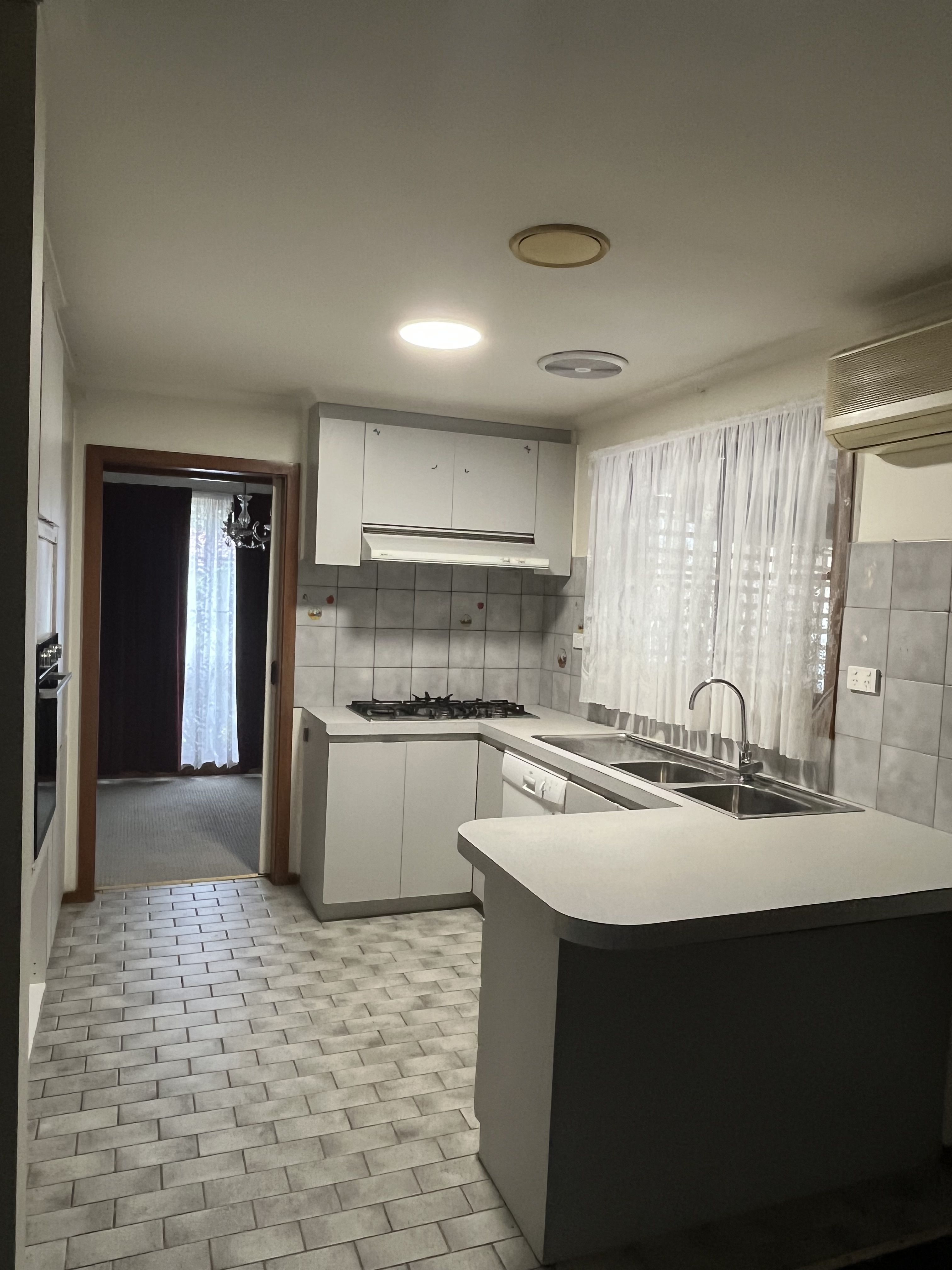 7 Lady Penrhyn Avenue, Mill Park, VIC 3082