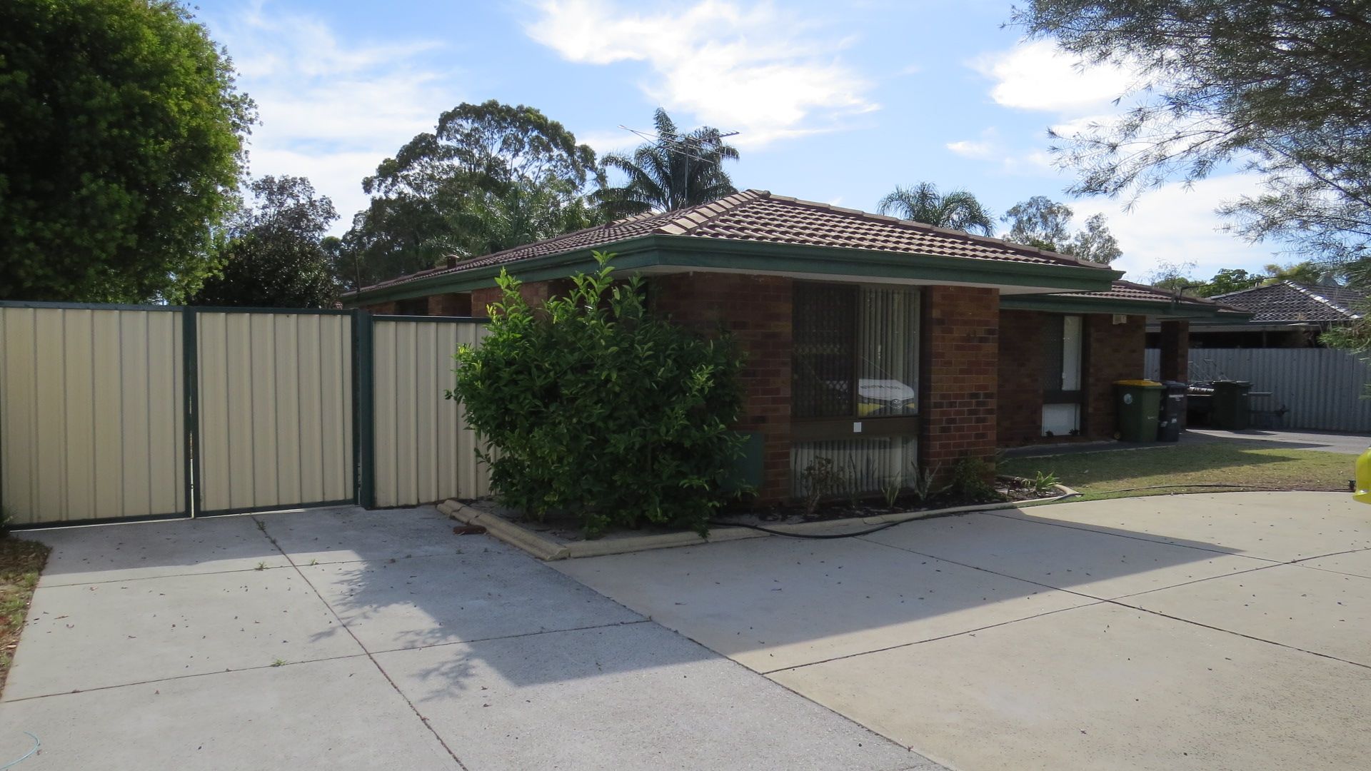 23A Selsdon Road, Camillo, WA 6111