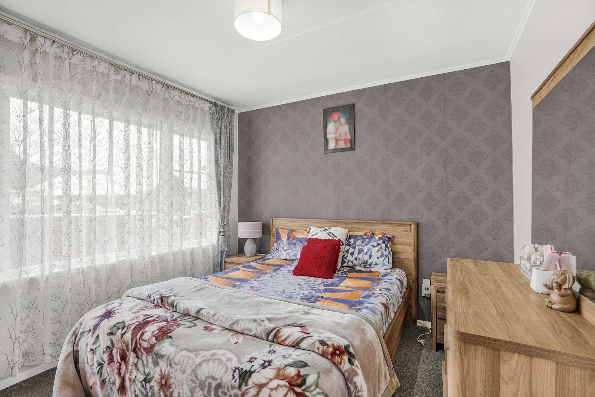 17 Nelson Crescent photo 8