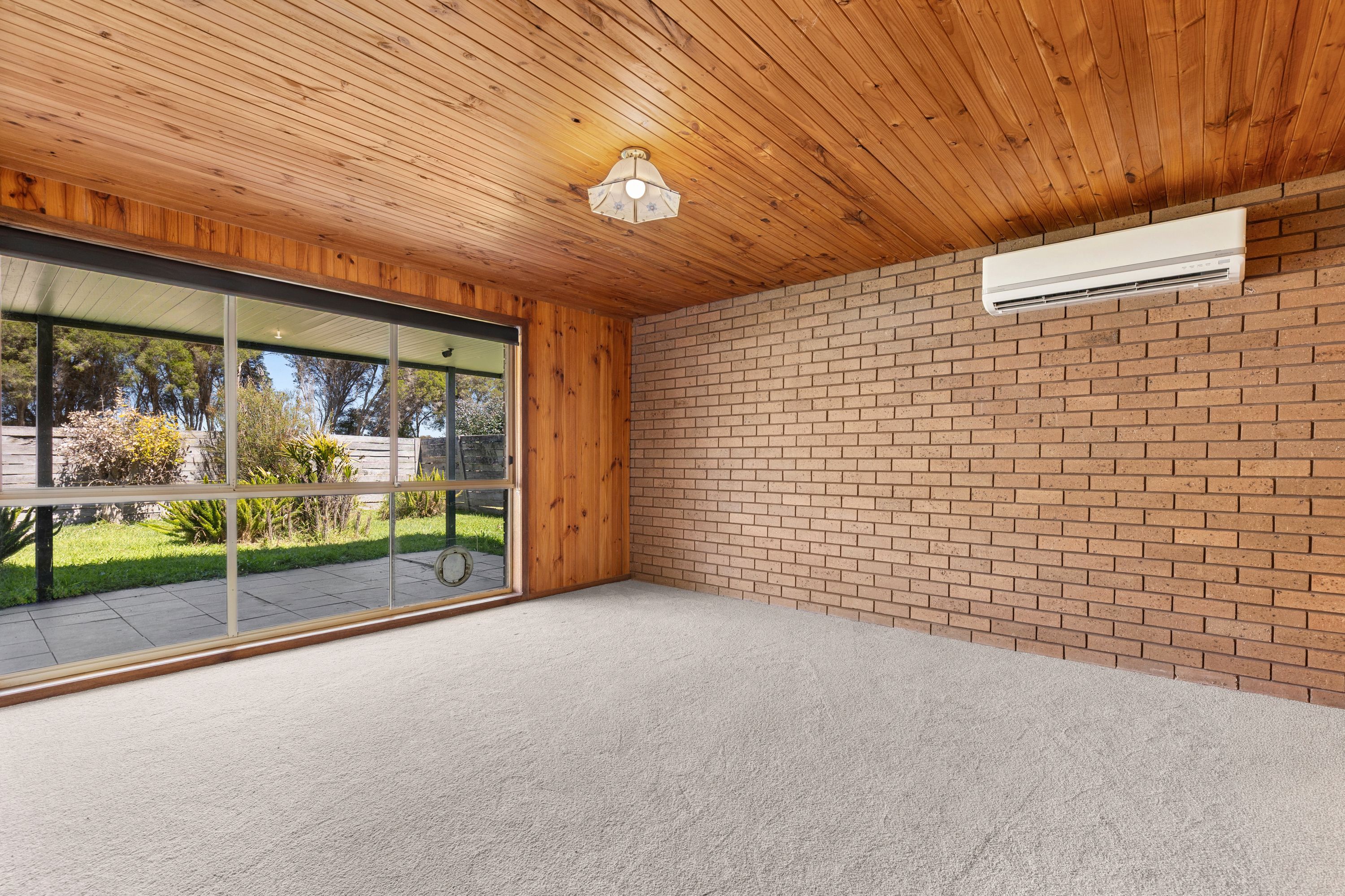 40 Rees Road — photo 8 of 16
