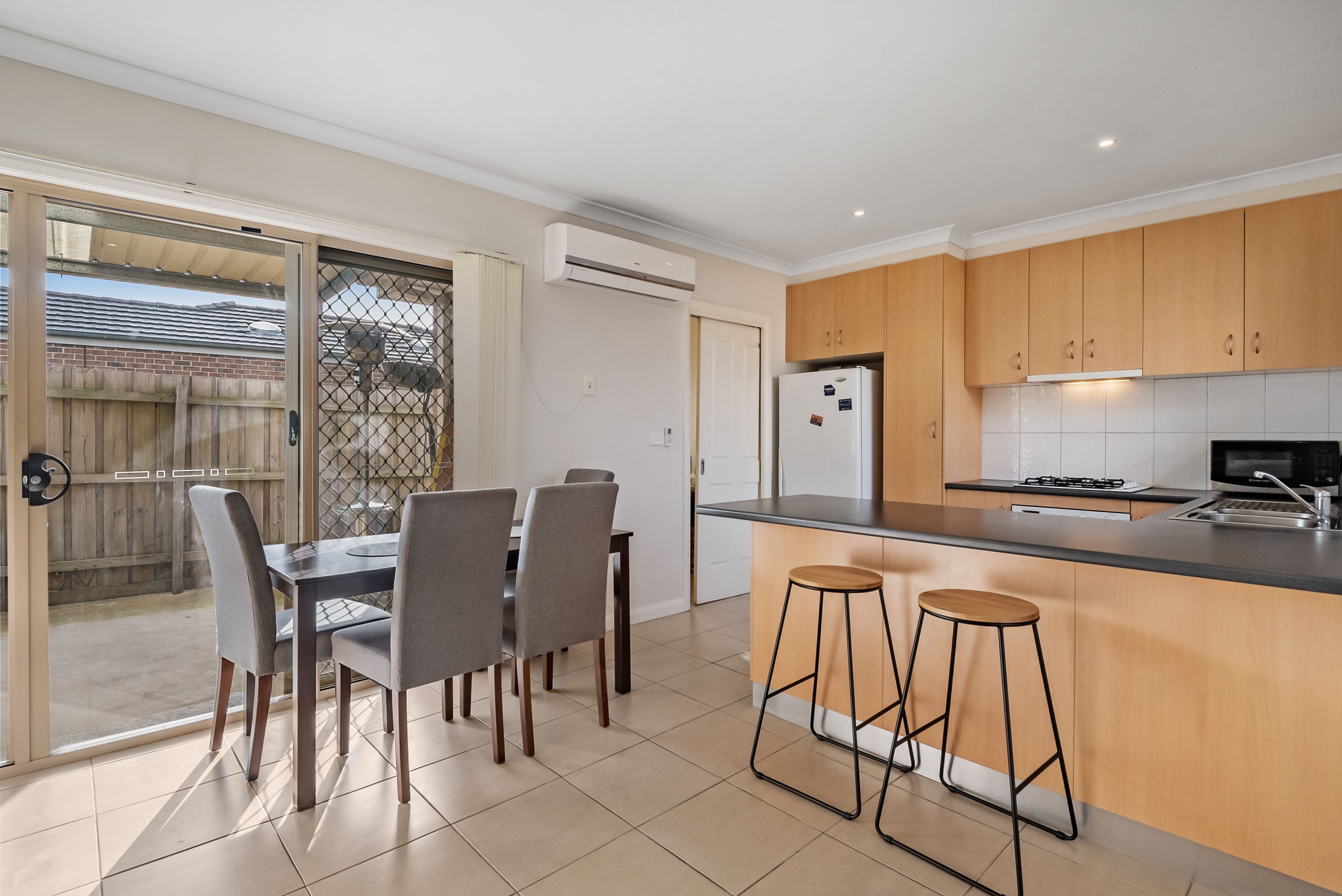 3/32 St Vigeons Road, Reservoir, VIC 3073
