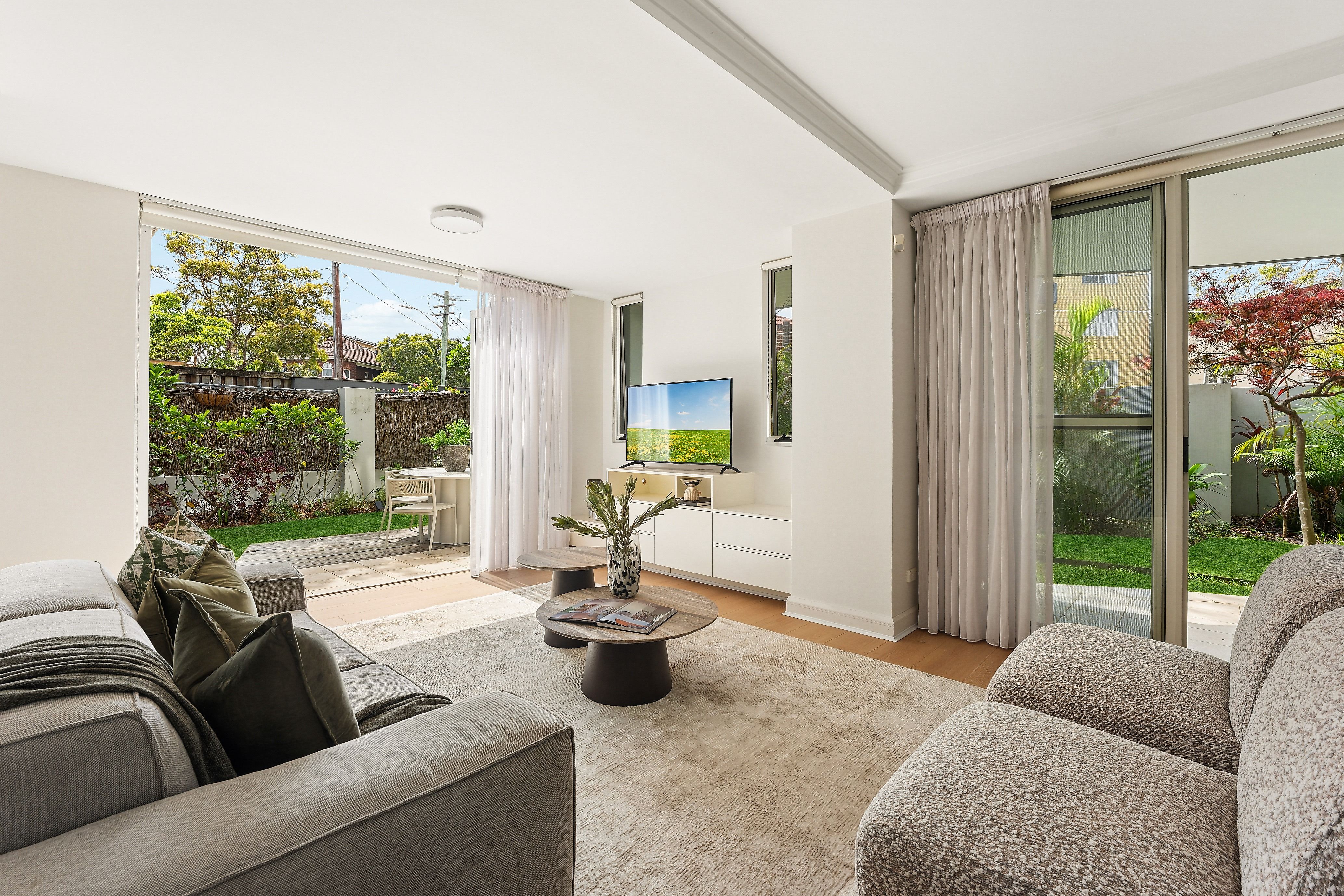 3/566-568 Old South Head Road — photo from Ray White Double Bay