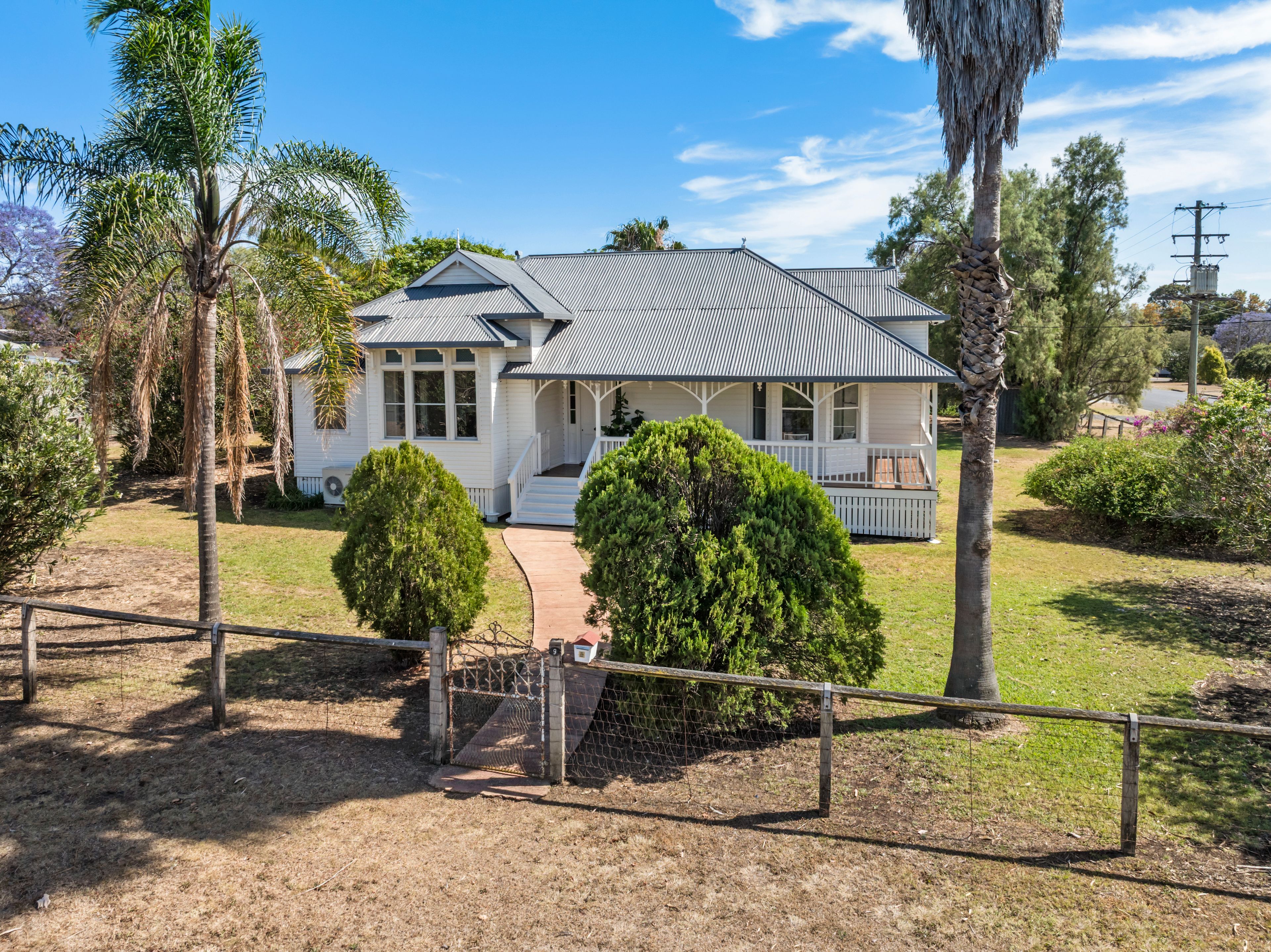 9 Weale Street, Pittsworth QLD 4356