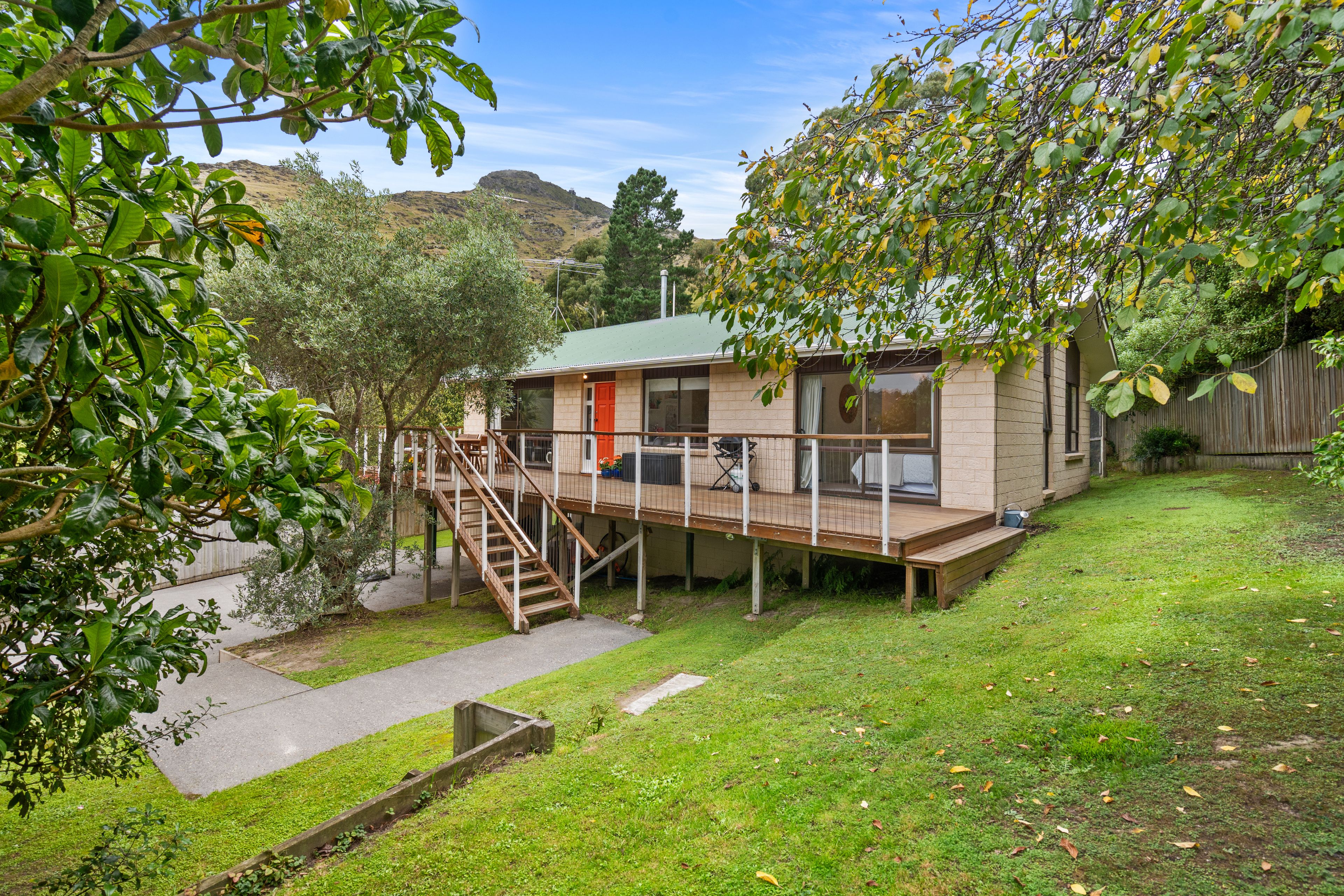 15 Heathvale Place, Heathcote Valley, Christchurch City 8022 - Sold ...