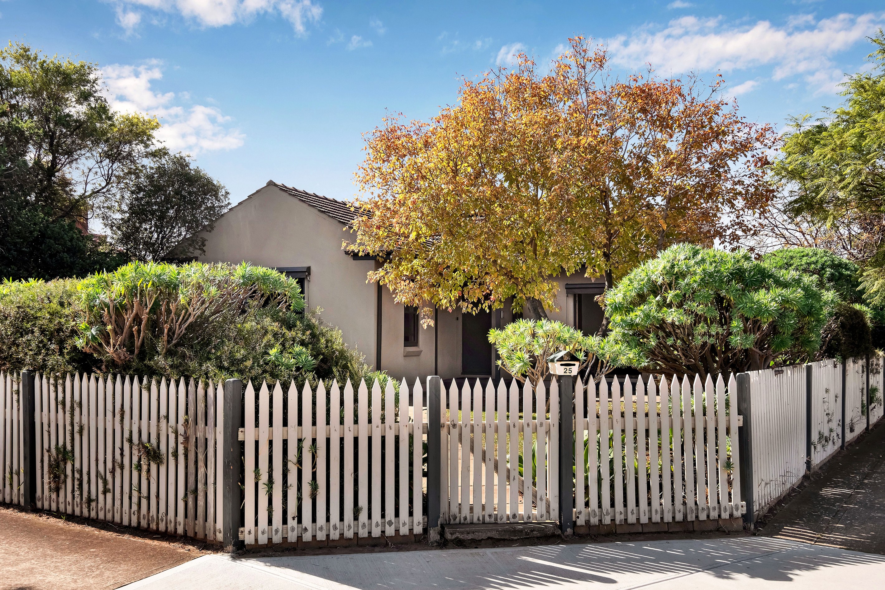 25 Poole Avenue, Woodville South, SA 5011