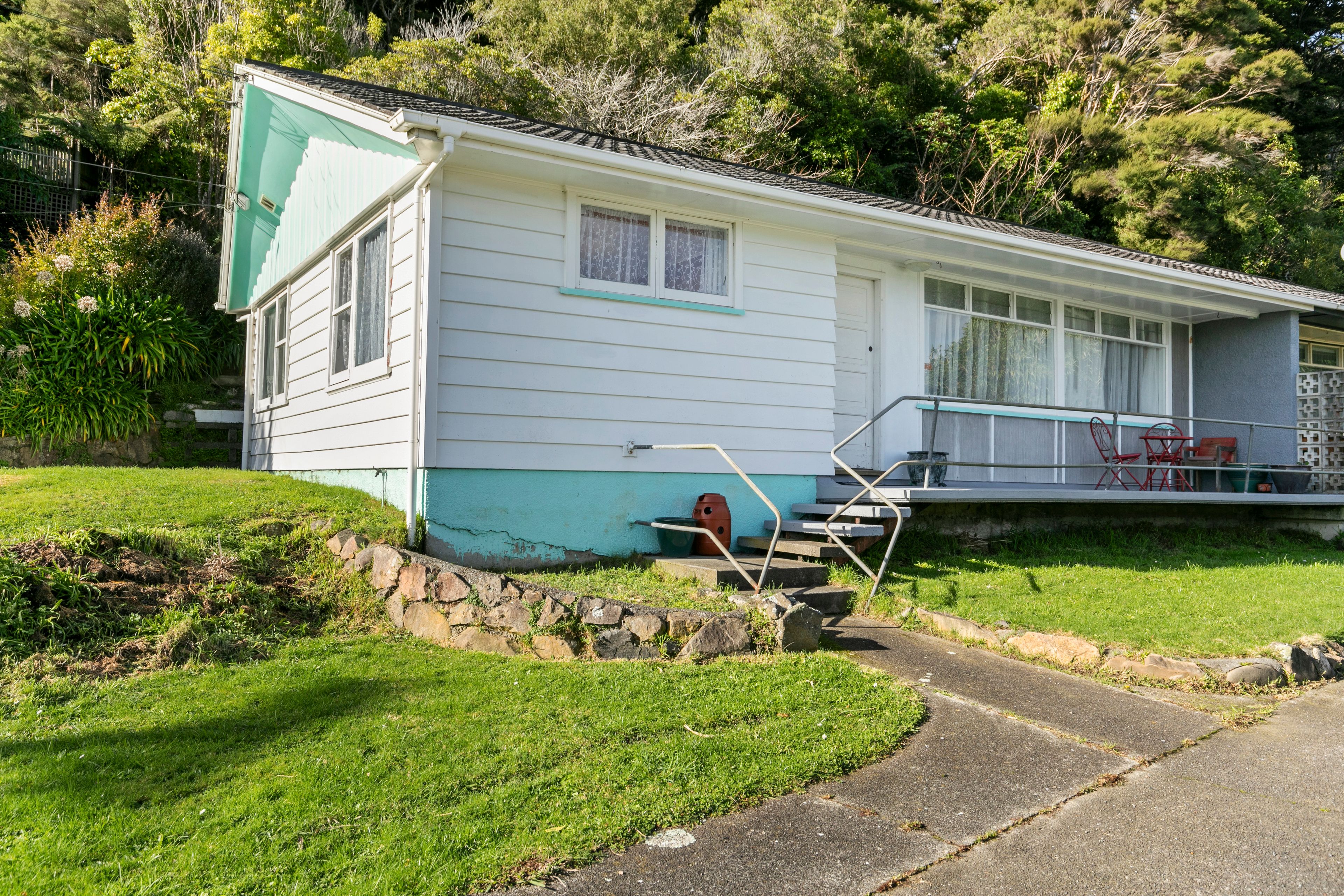 1/4 Faris Crescent, Wainuiomata, Lower Hutt City