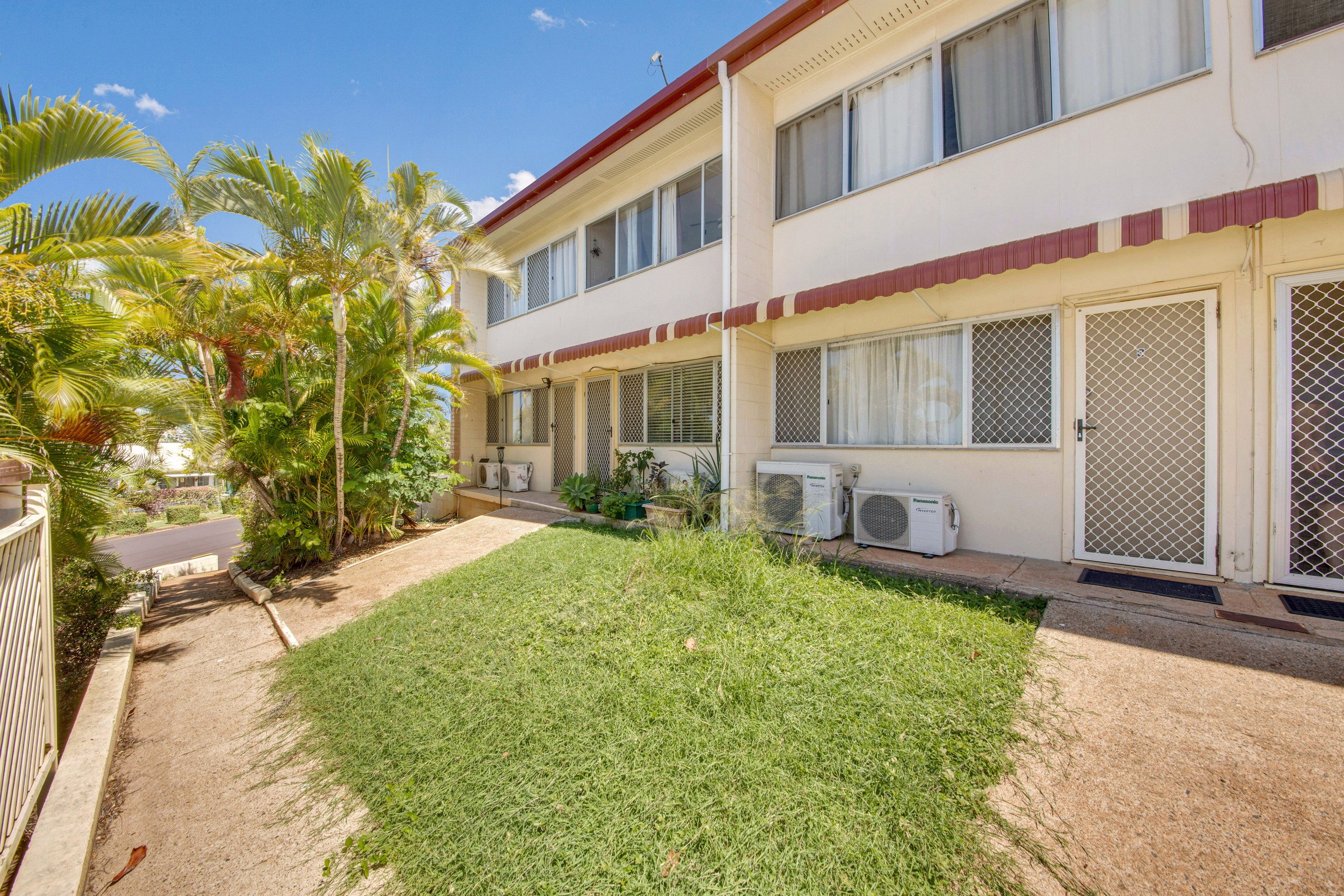 3/9 Scenery Street, West Gladstone, QLD 4680