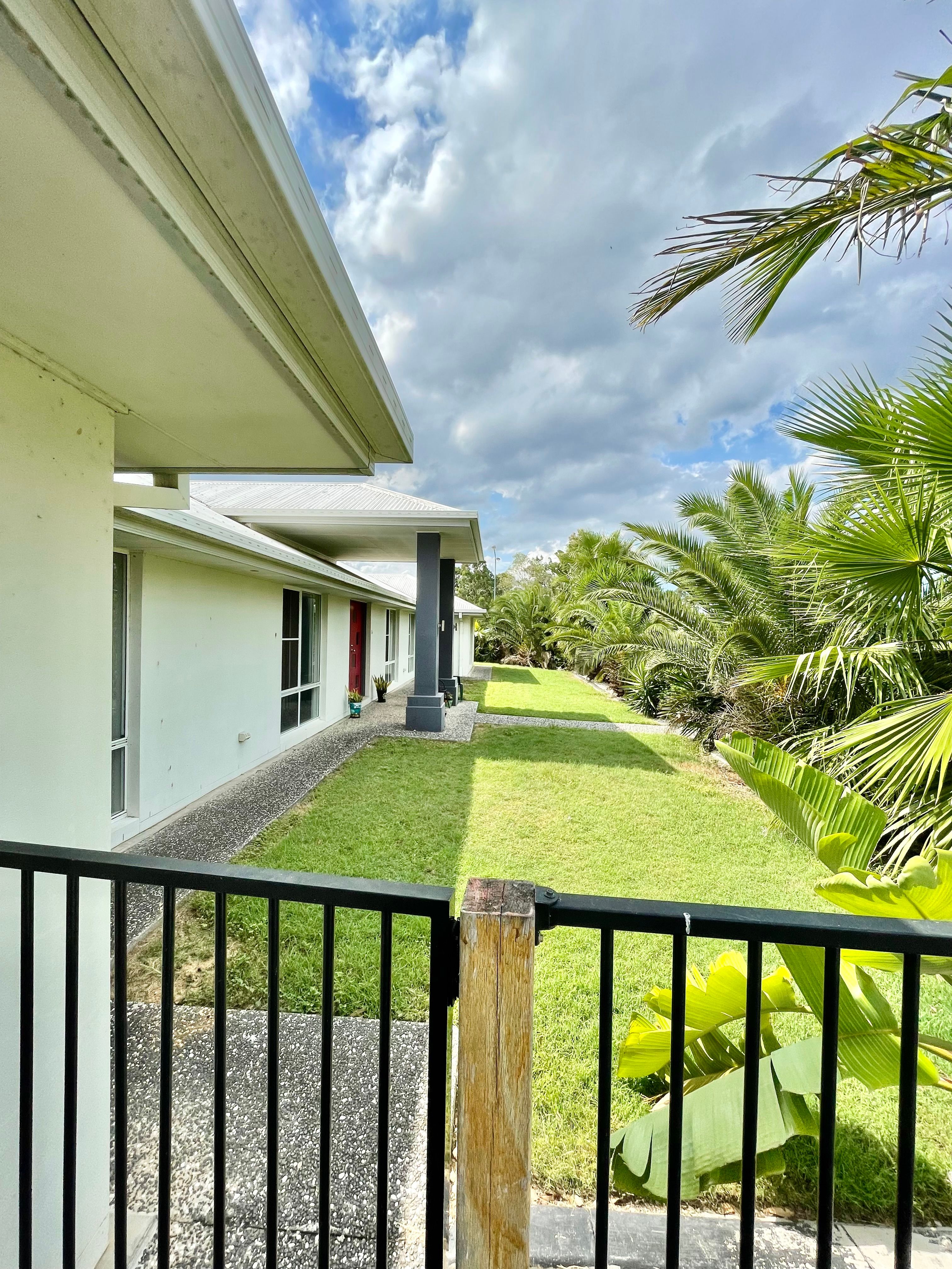 1 McAuley Crescent, Augustine Heights, QLD 4300