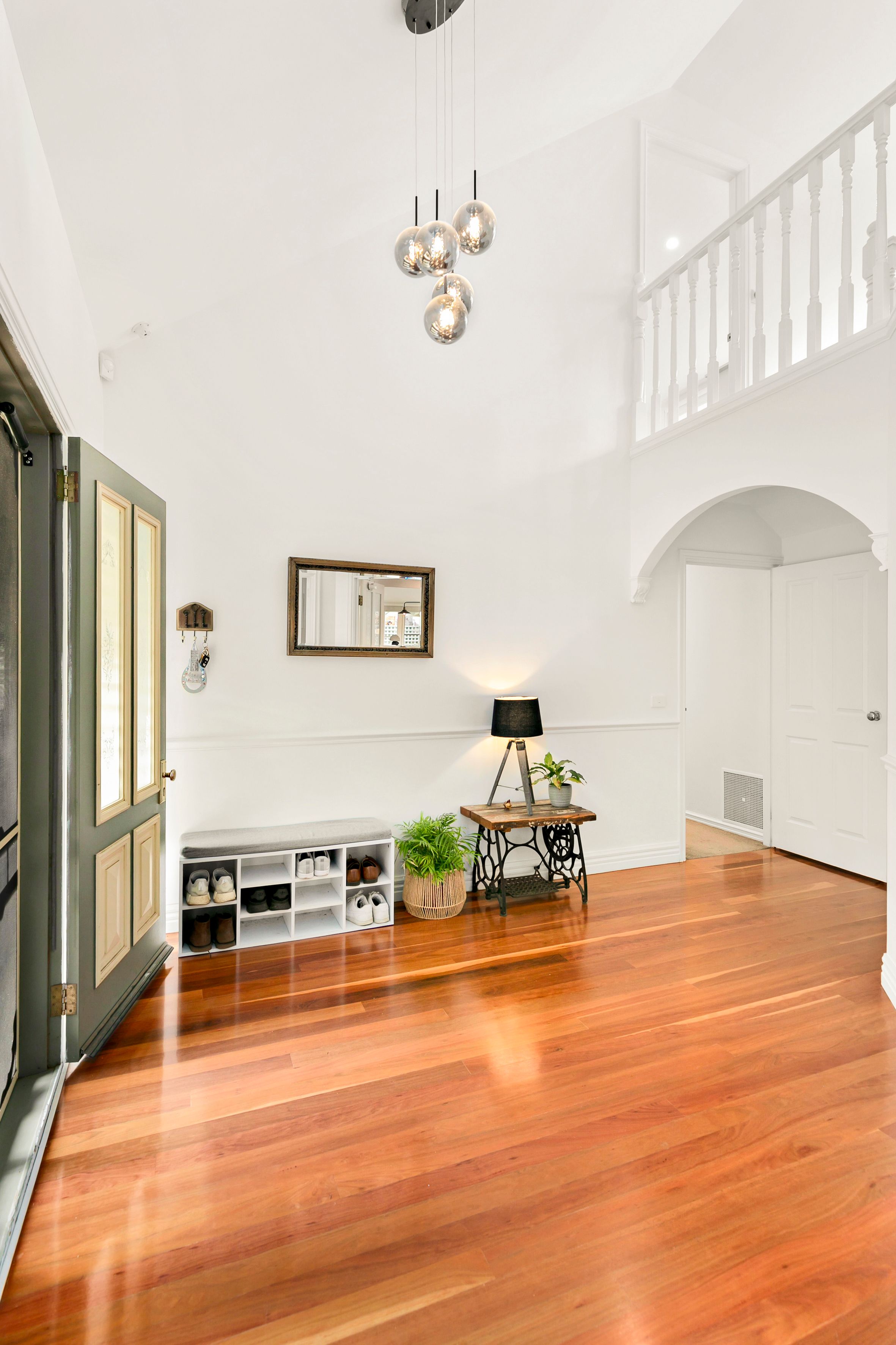 4 Thornley Court, Greenvale, VIC 3059