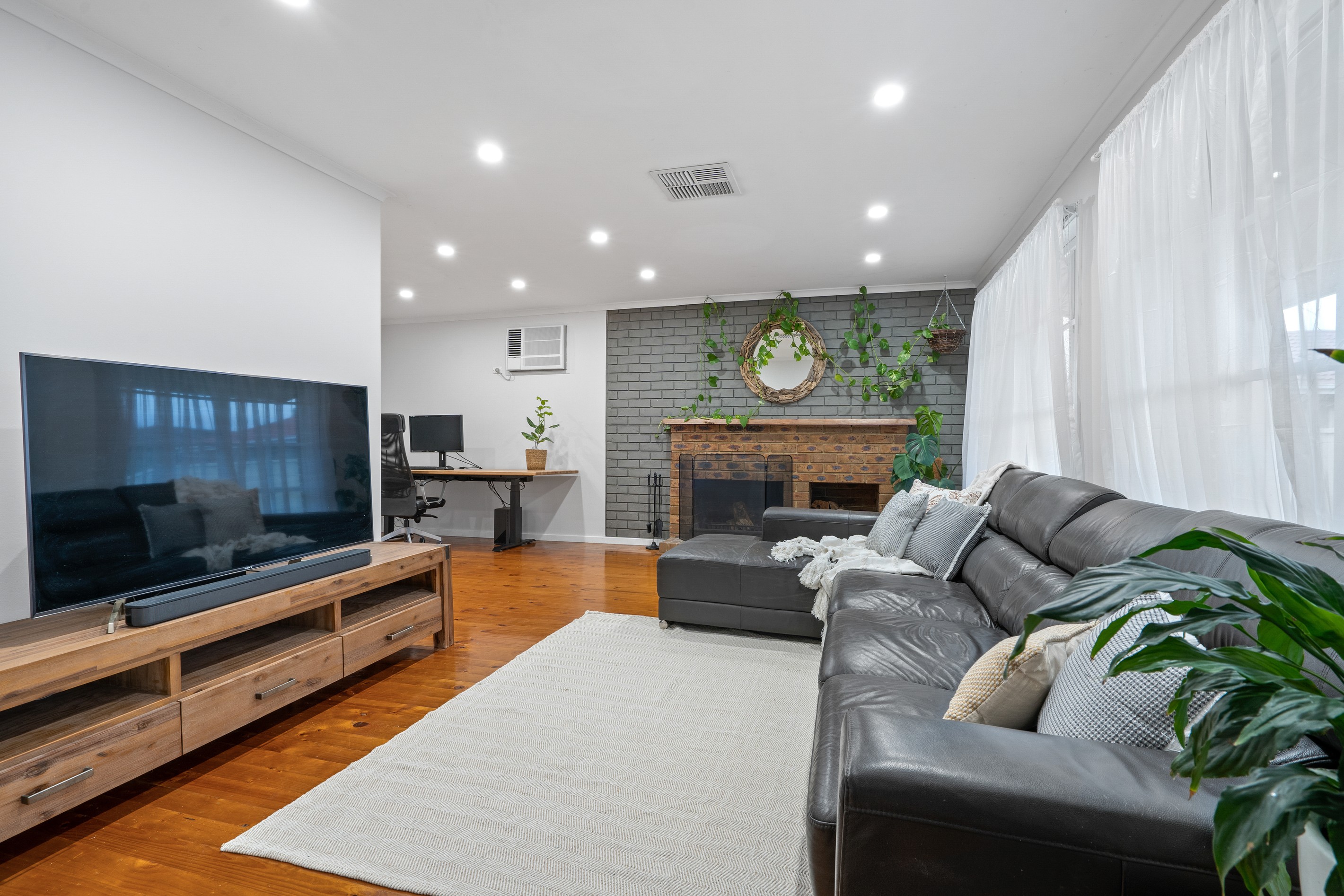 13 Chisholm Court, Mill Park, VIC 3082