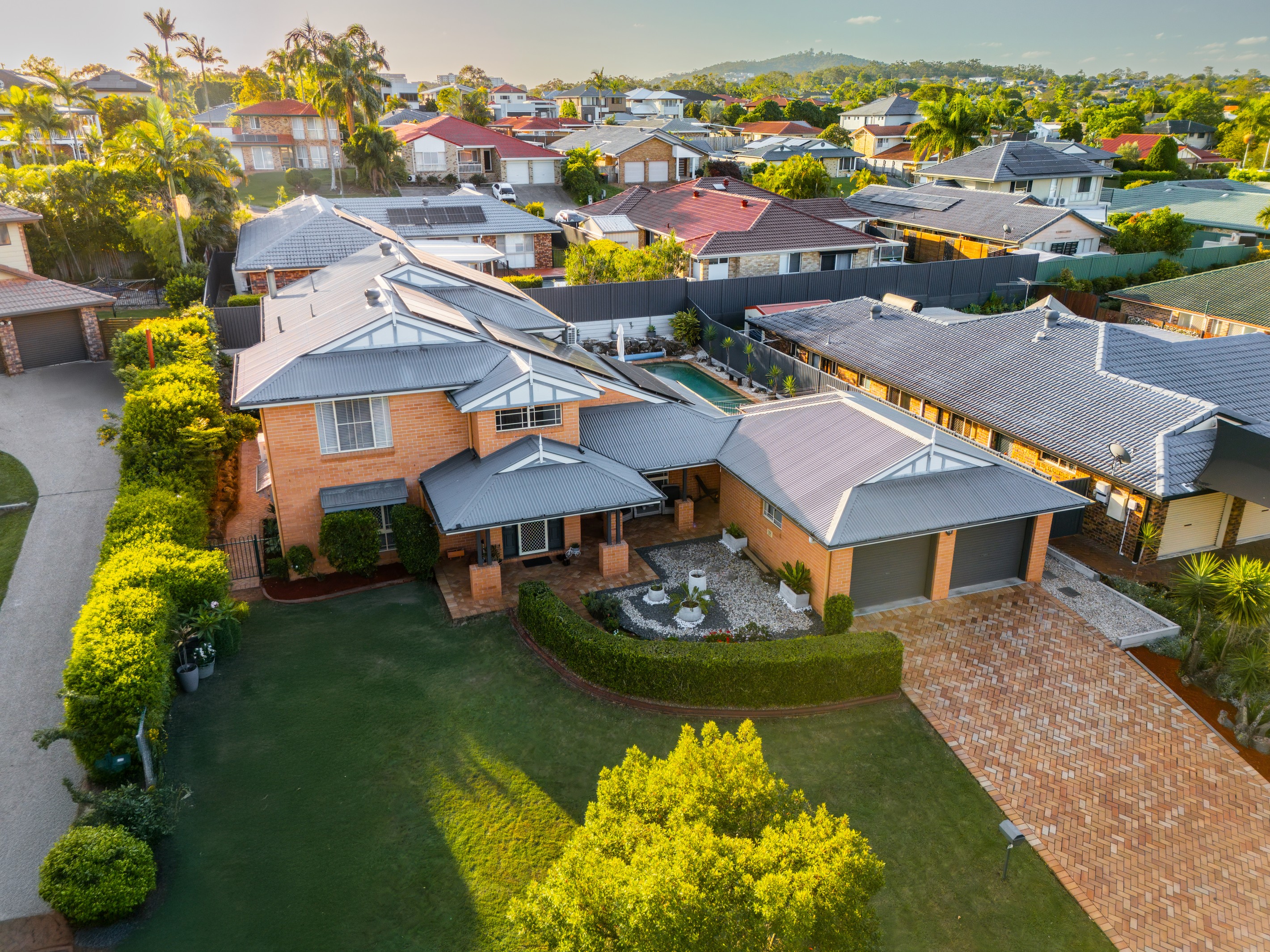 6 Kensington Place, Wishart, QLD 4122