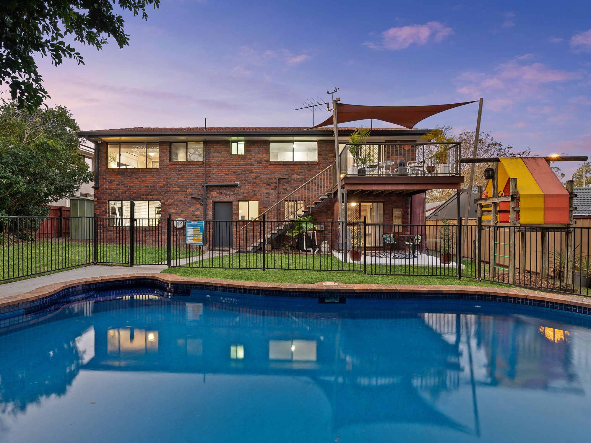 247 Wecker Road, Mansfield, QLD 4122