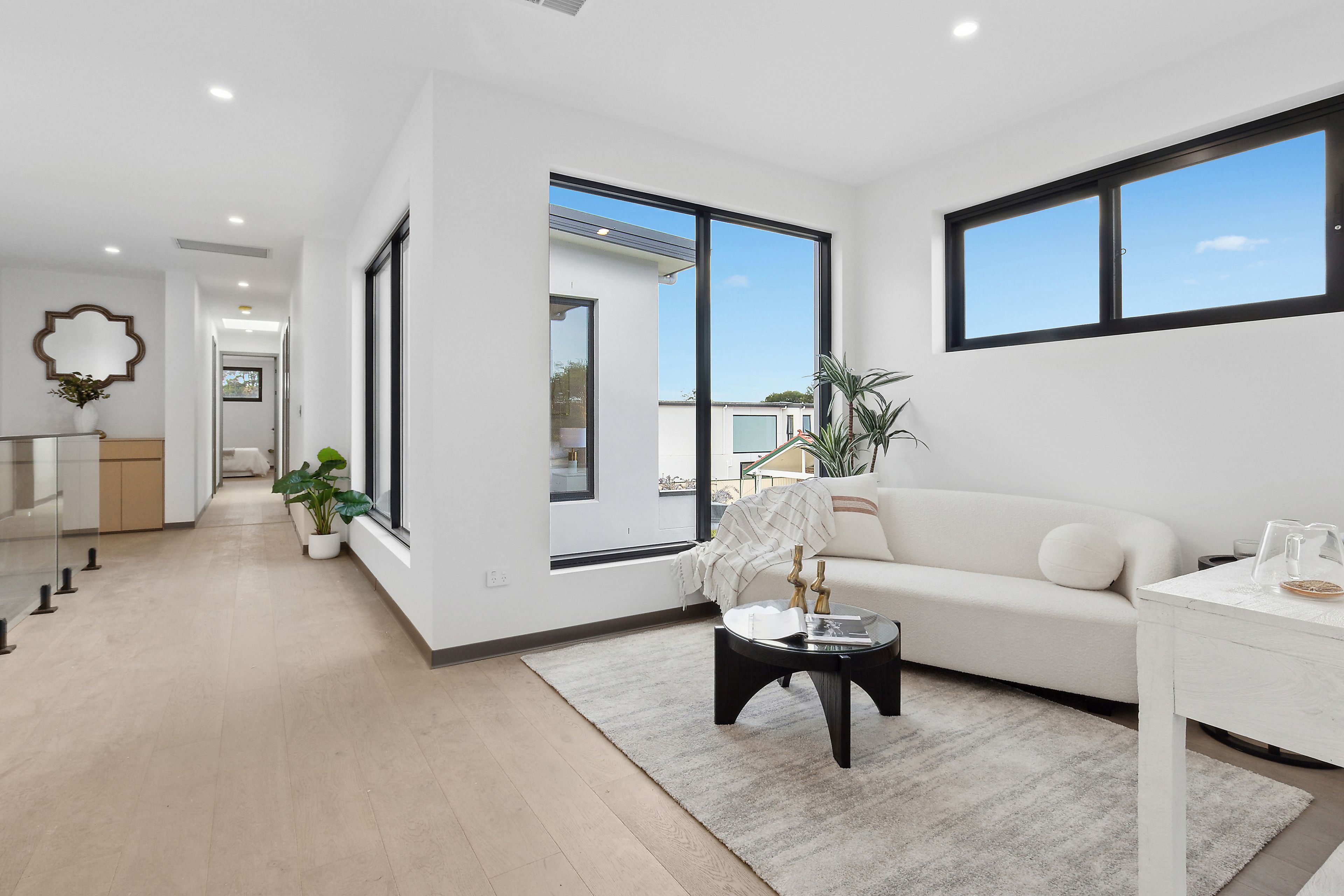 78 Anzac Avenue — photo 4 of 11