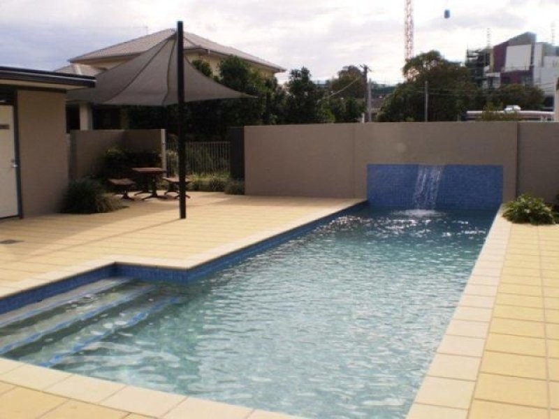 17/12-18 Bayview Street, Runaway Bay, QLD 4216