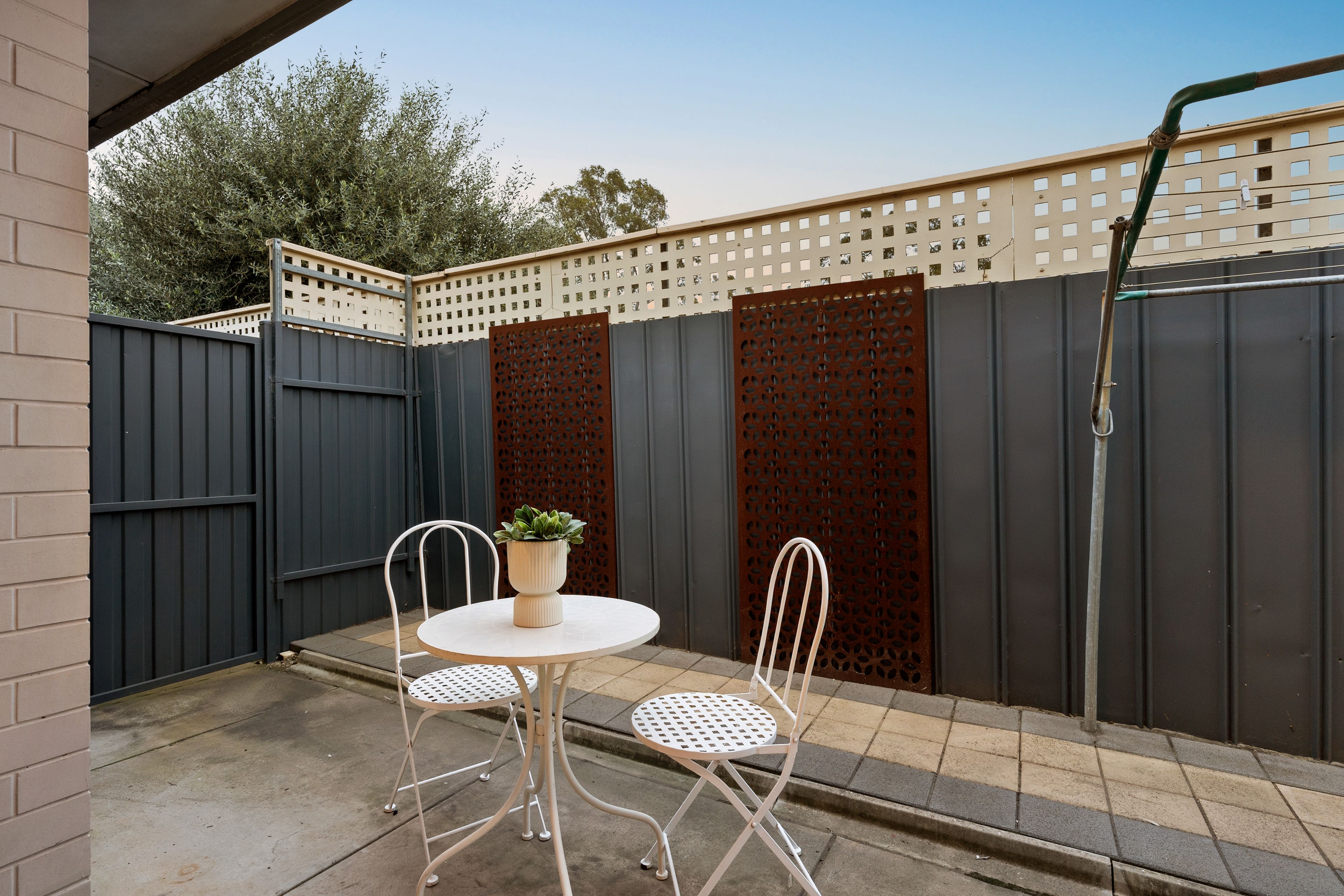 2/324 Marion Road — photo 13 of 16