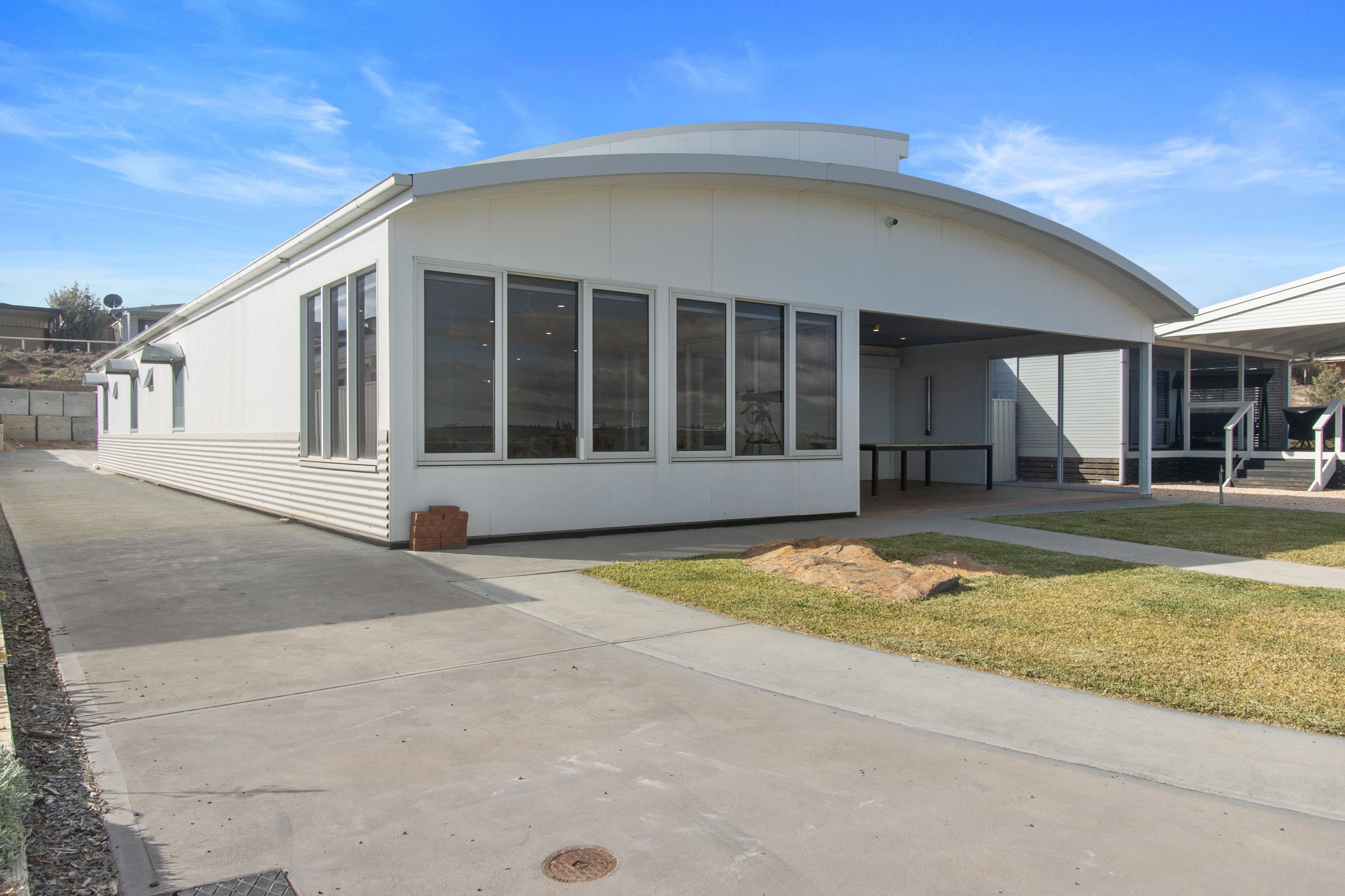 9 Palmer Esplanade, North Beach, SA 5556