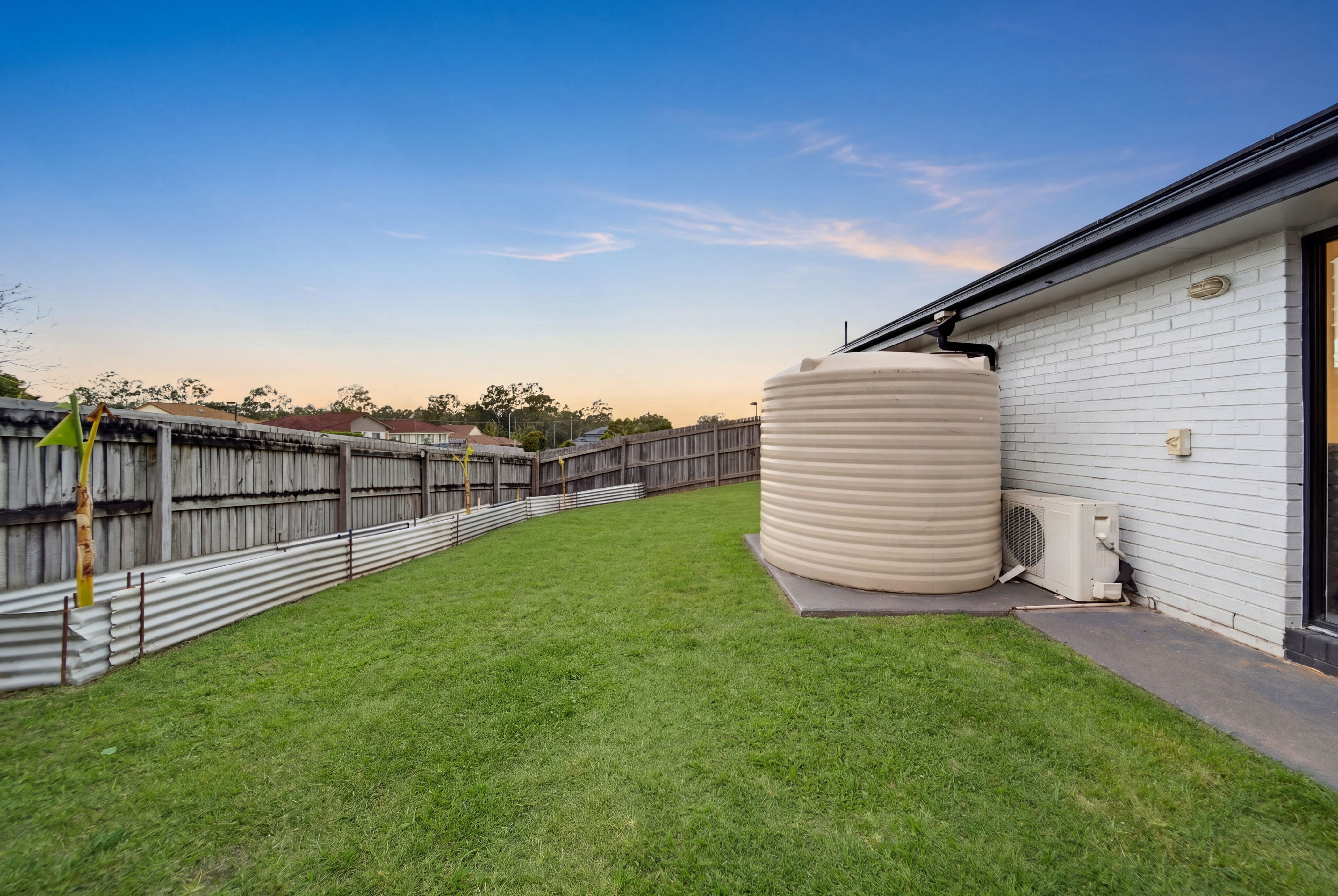17 MARIGOLD Avenue — photo 14 of 20