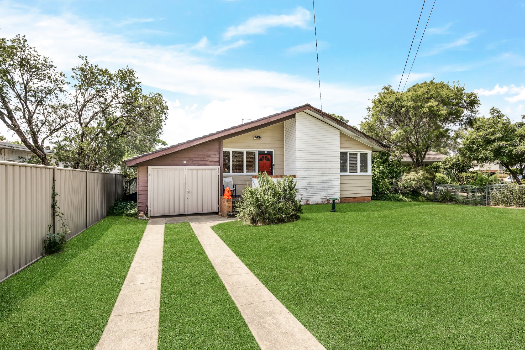 35 Cumbernauld Crescent, Dharruk NSW 2770