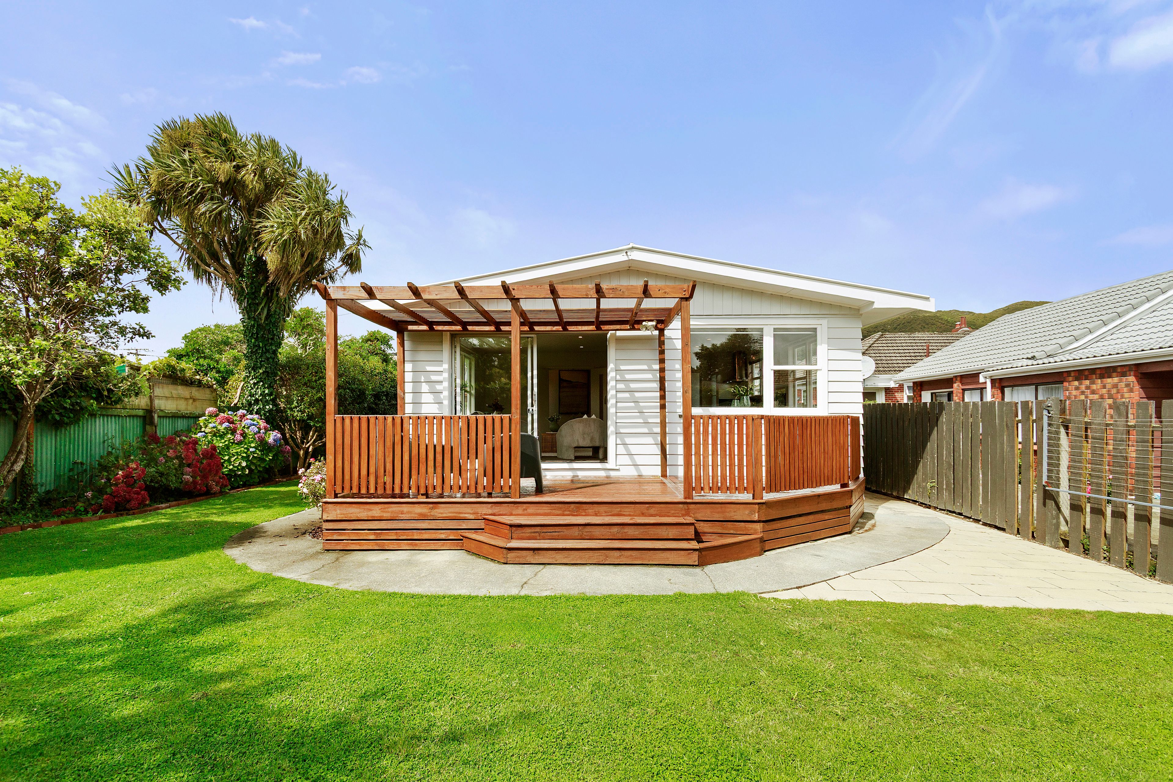 11A Raymond Terrace, Fairfield, Lower Hutt City 5011 - Sold House - Ray ...